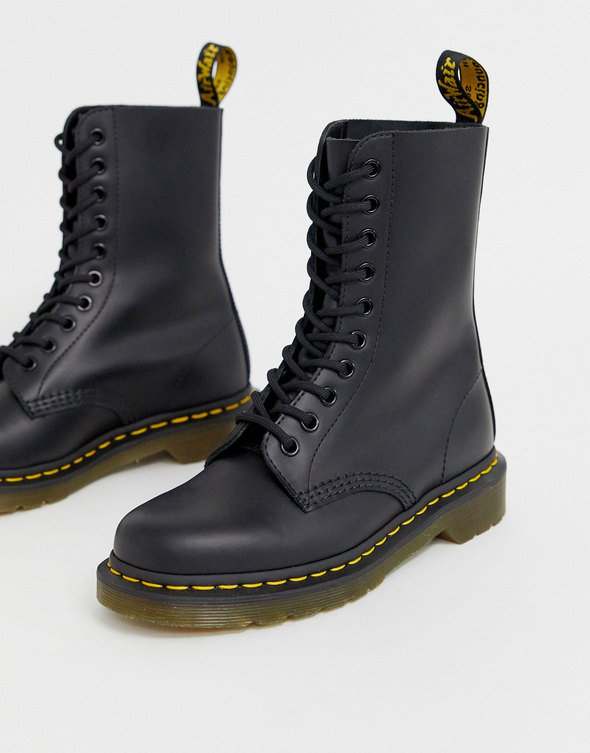 Dr. Martens 1490 10 Eye Leather Ankle Boots In Black | Lyst
