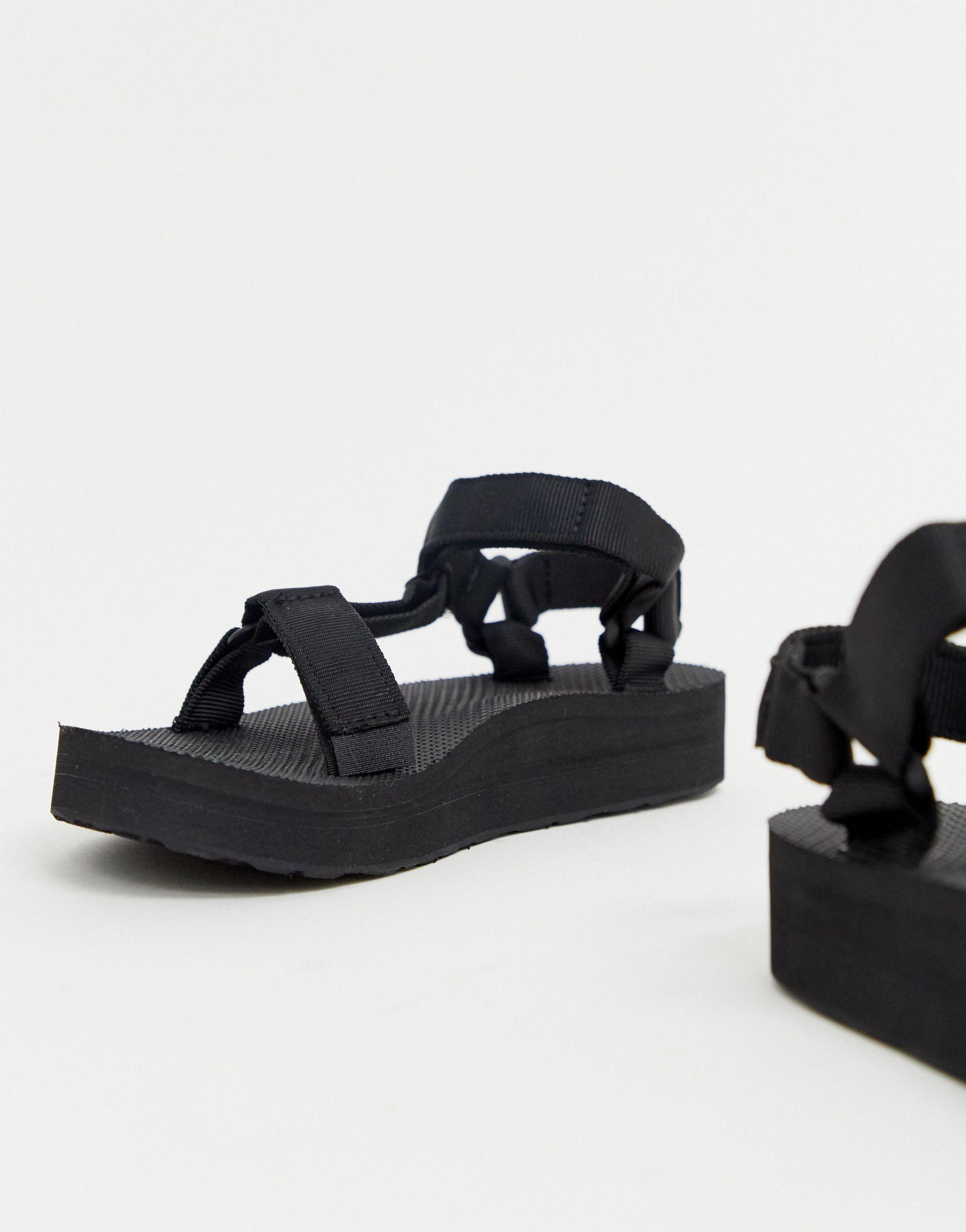 Teva Midform Universal - Sandalen Met Dikke Zool in het Zwart | Lyst NL