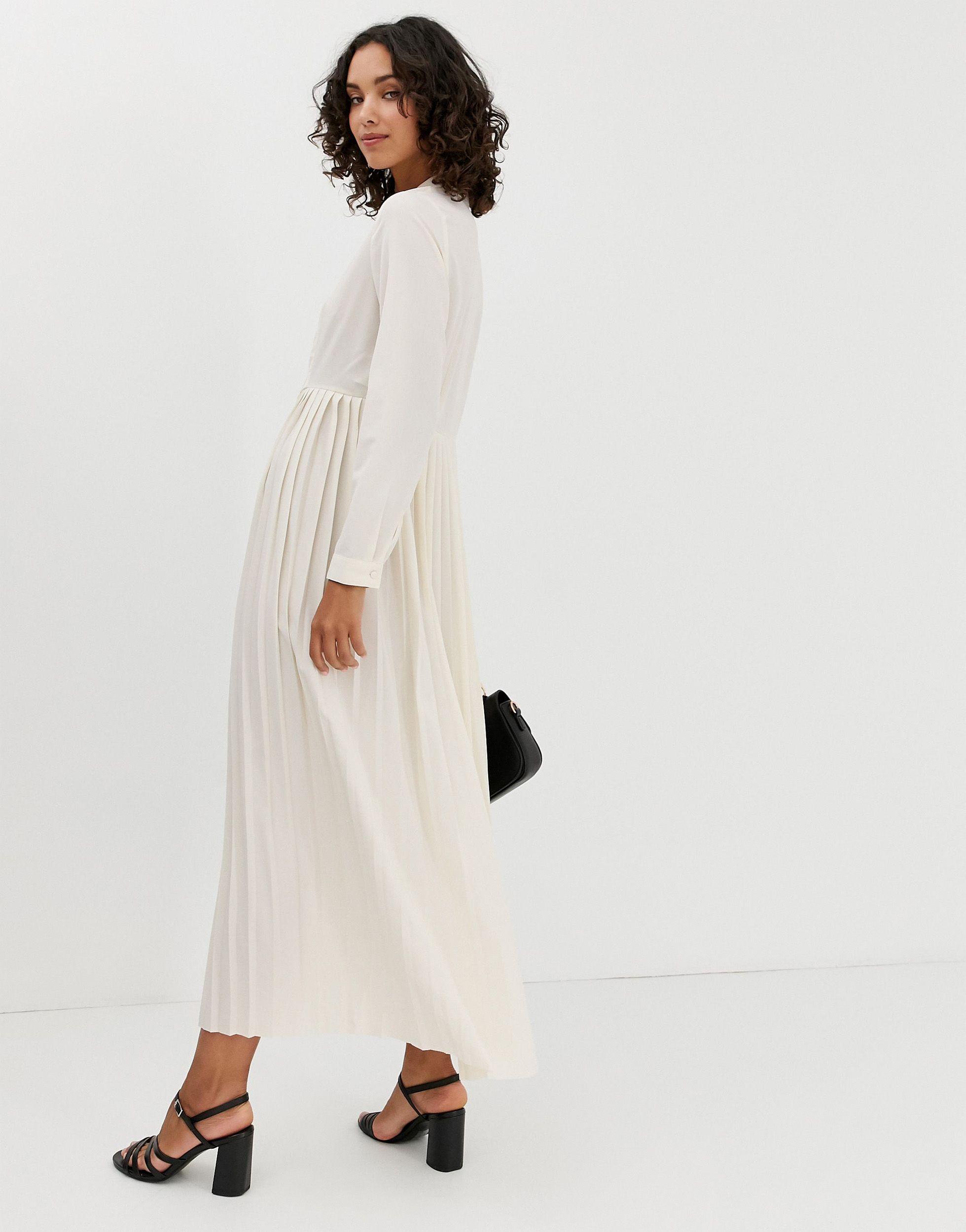 Femme Pleated Maxi Dress 
