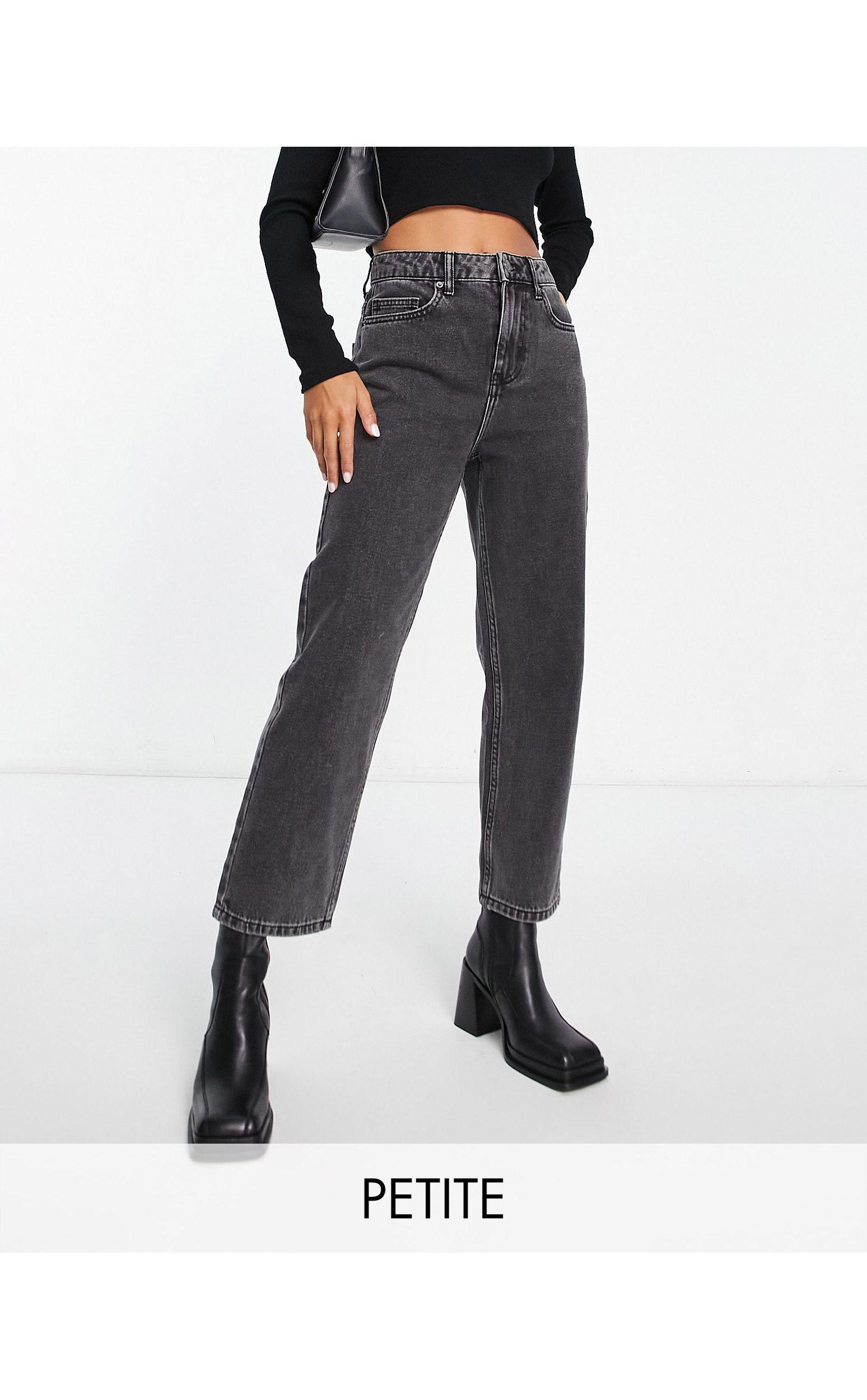 Miss Selfridge Petite Straight Leg Jean in Black | Lyst