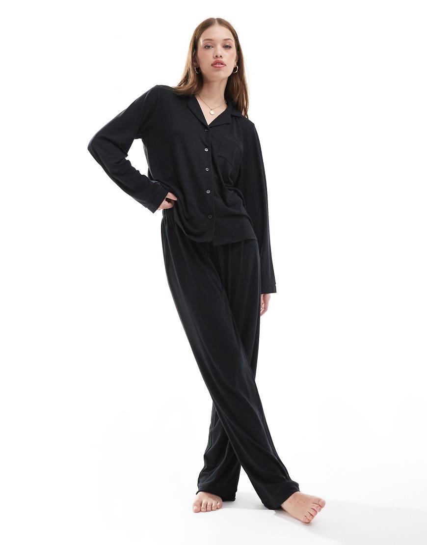 Loungeable Super Soft Jersey Revere Top And Wide Leg Pyjama Set