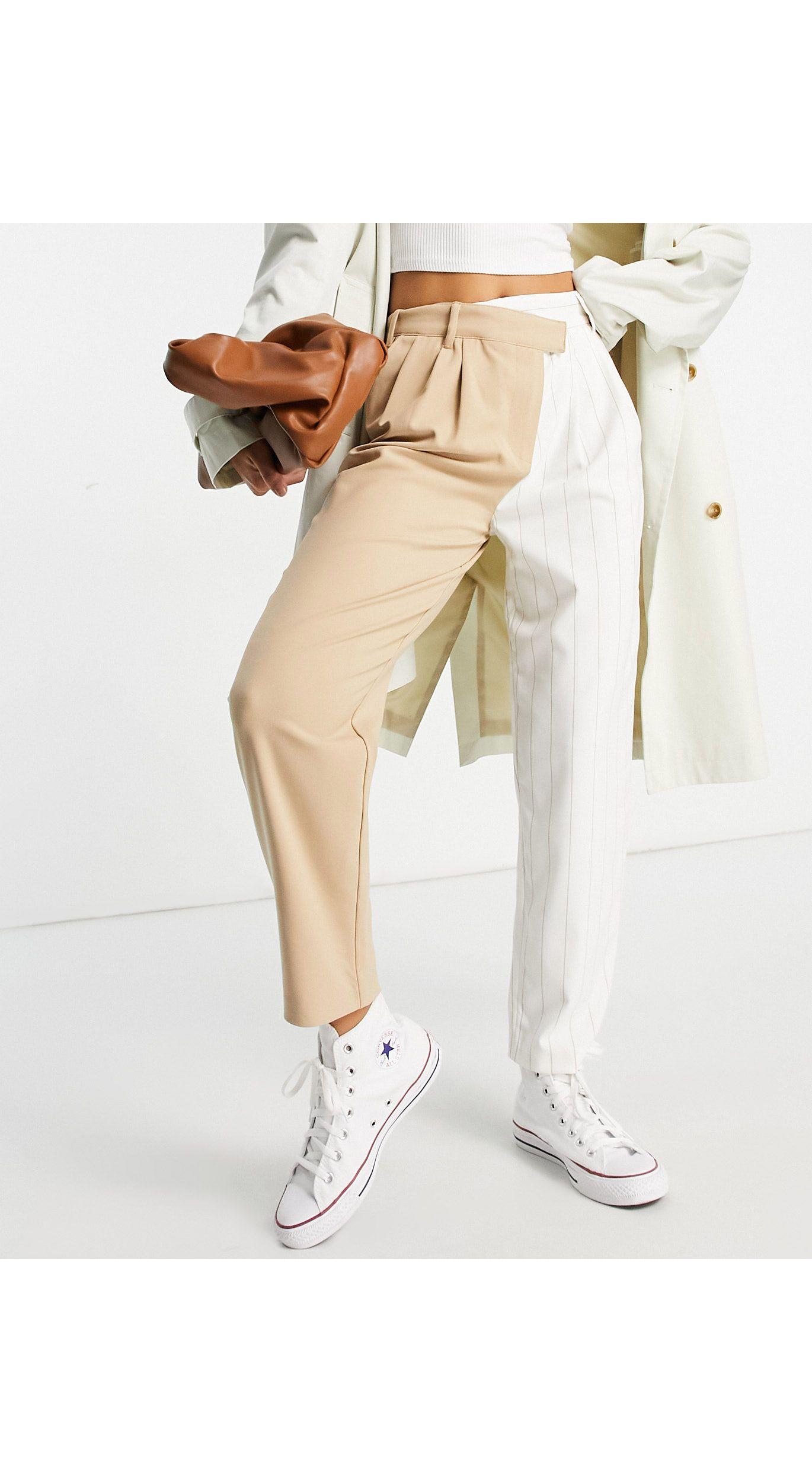 Pantaloni asimmetrici con vita a due altezze color cammelloBershka in  Materiale sintetico di colore Neutro | Lyst