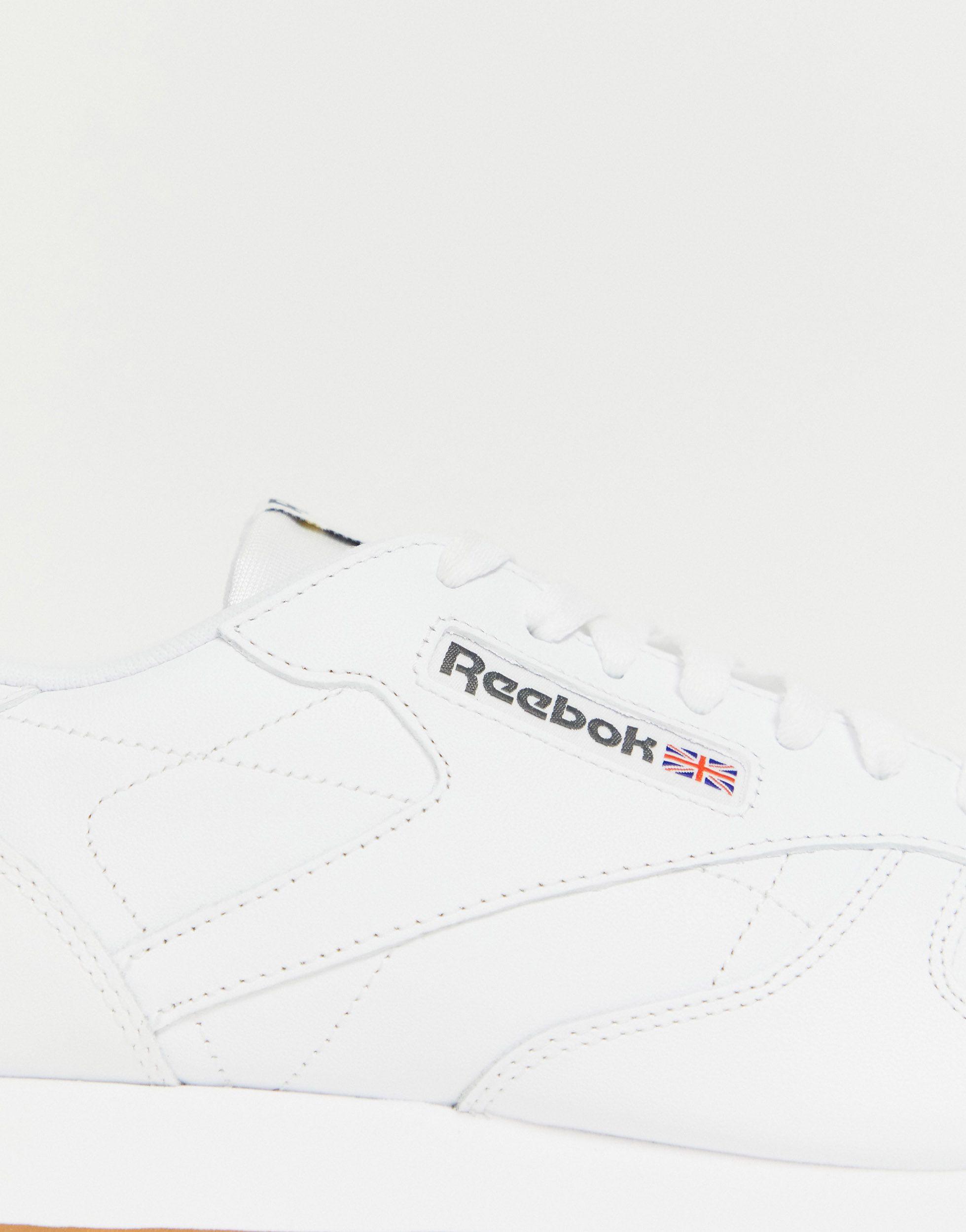 reebok classic leather trainers in white 49799