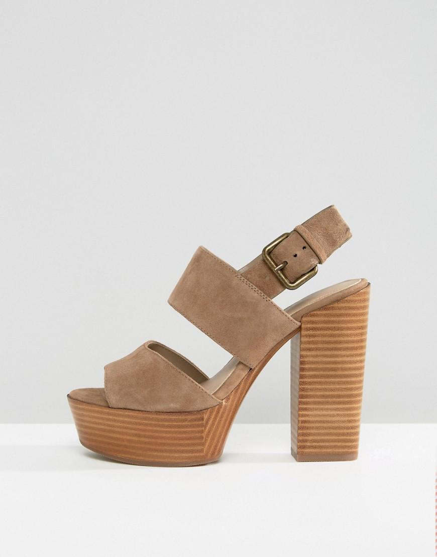 aldo casual block heel sandals in tan