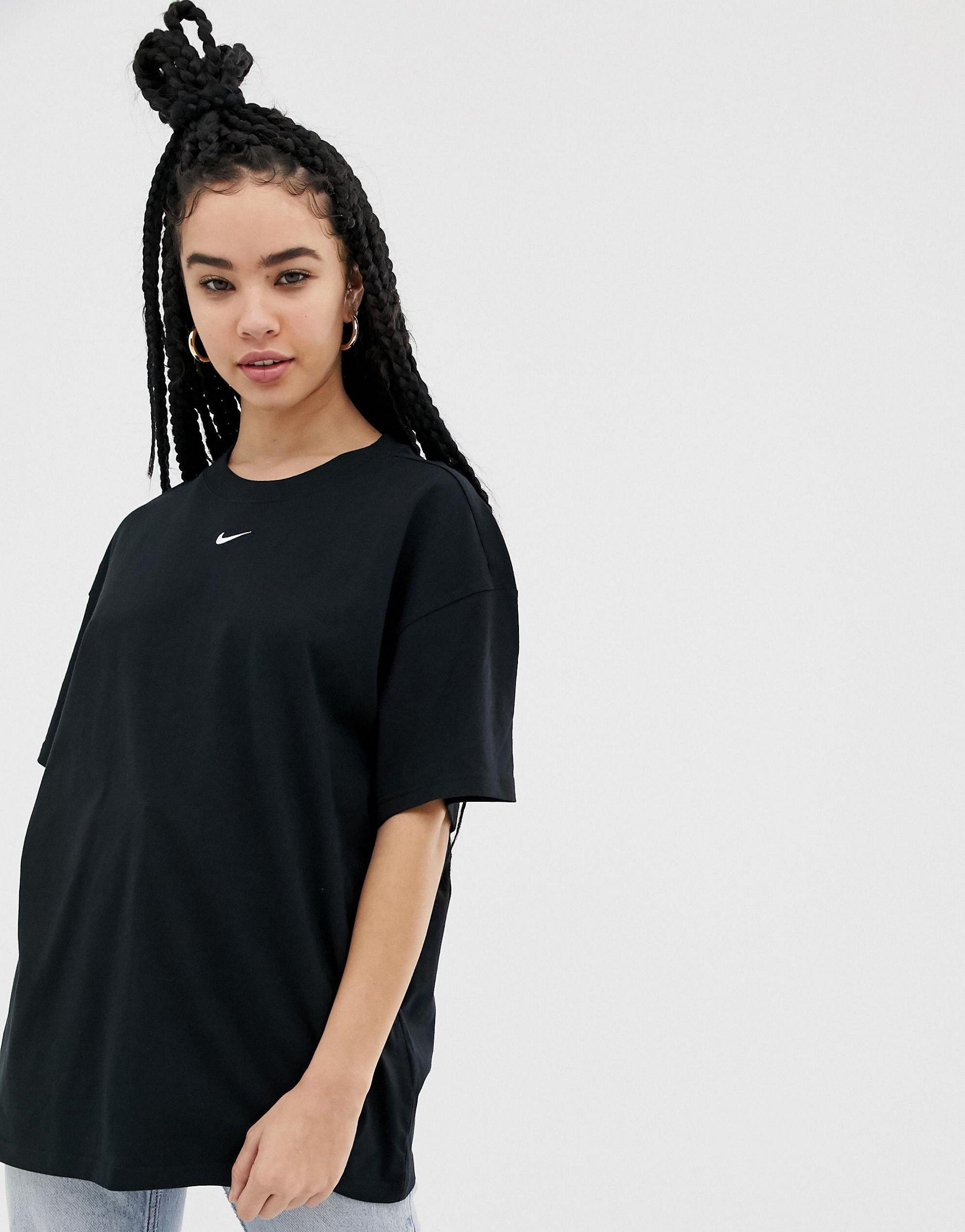 Nike Cotton Oversized Boyfriend T-shirt in Black/(White) (Black) - Lyst