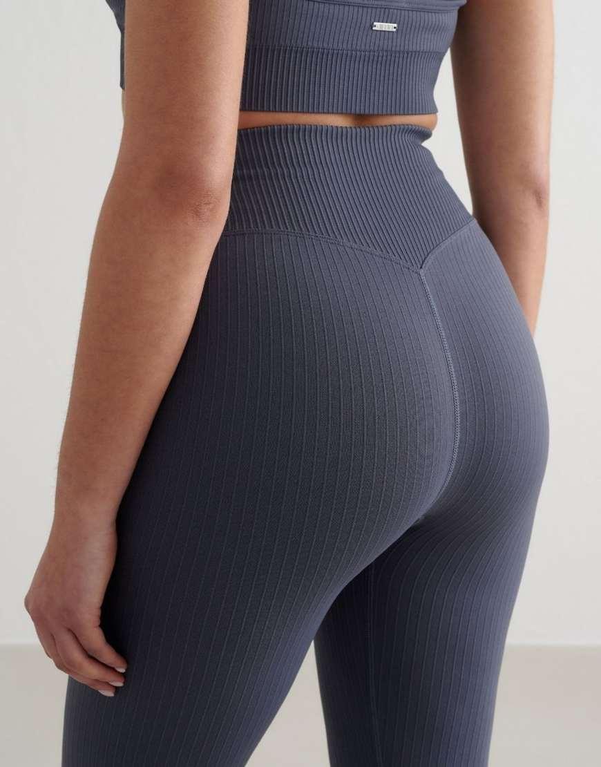 Pantalones Aim'n de mujer desde 60 € Lyst