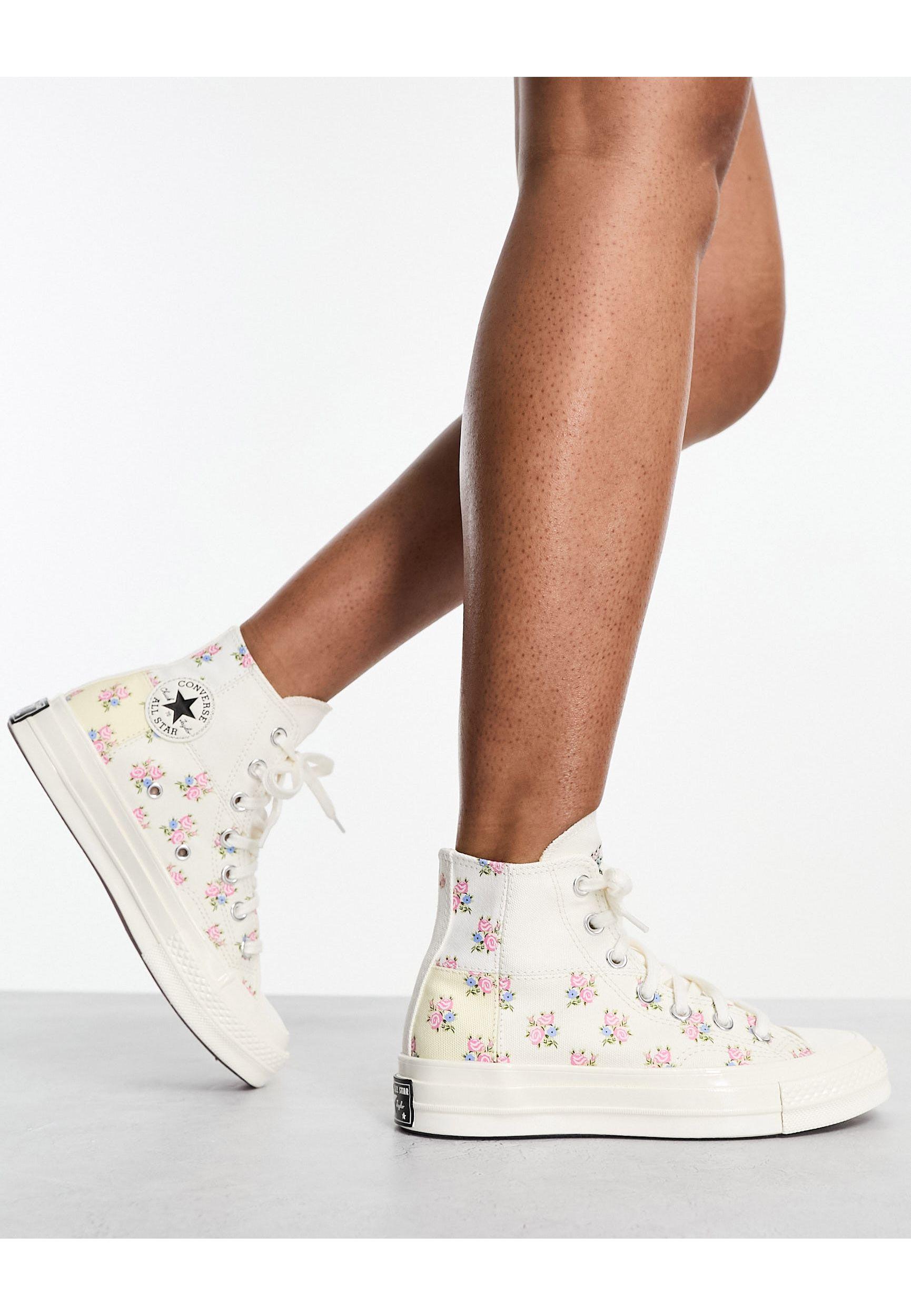 Chuck 70 hi - sneakers alte sporco con fiori ricamati di Converse in Bianco  | Lyst