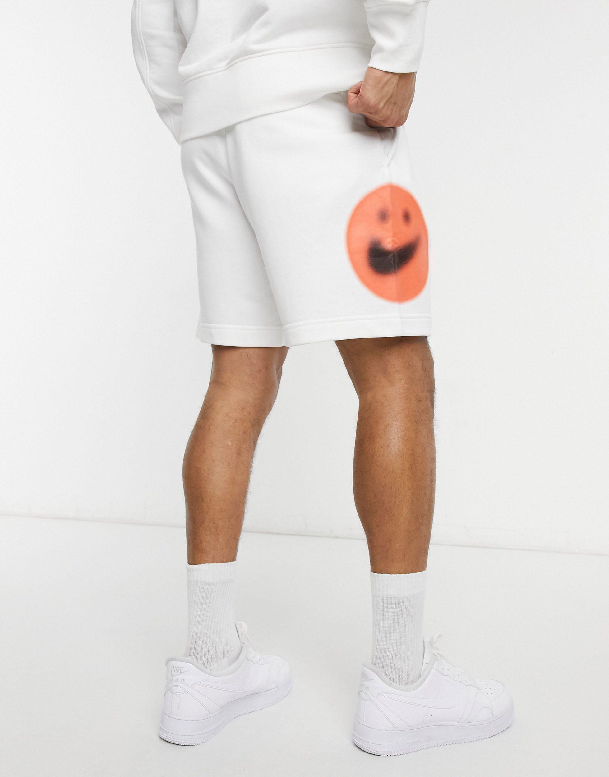 Nike World Tour Pack Graphic Shorts in White for Men | Lyst