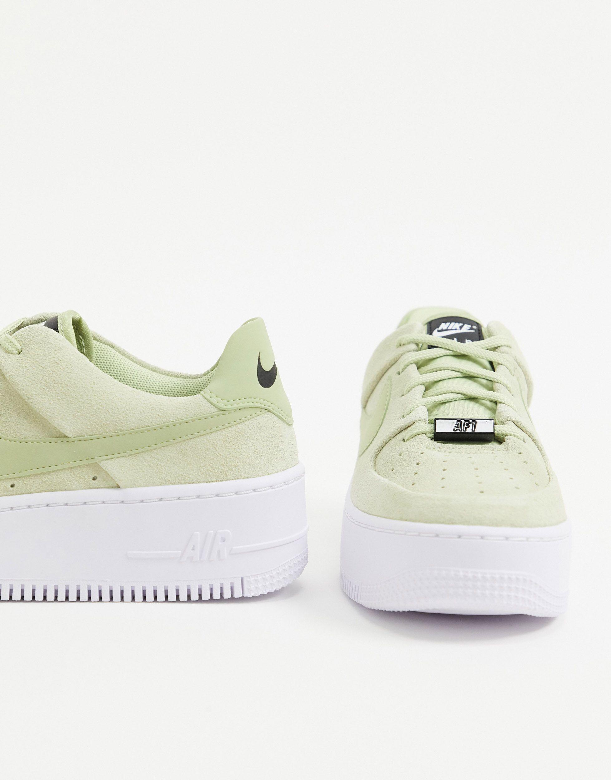 Nike – Air Force 1 Sage – Sneaker aus grünem Wildleder in Grün | Lyst DE