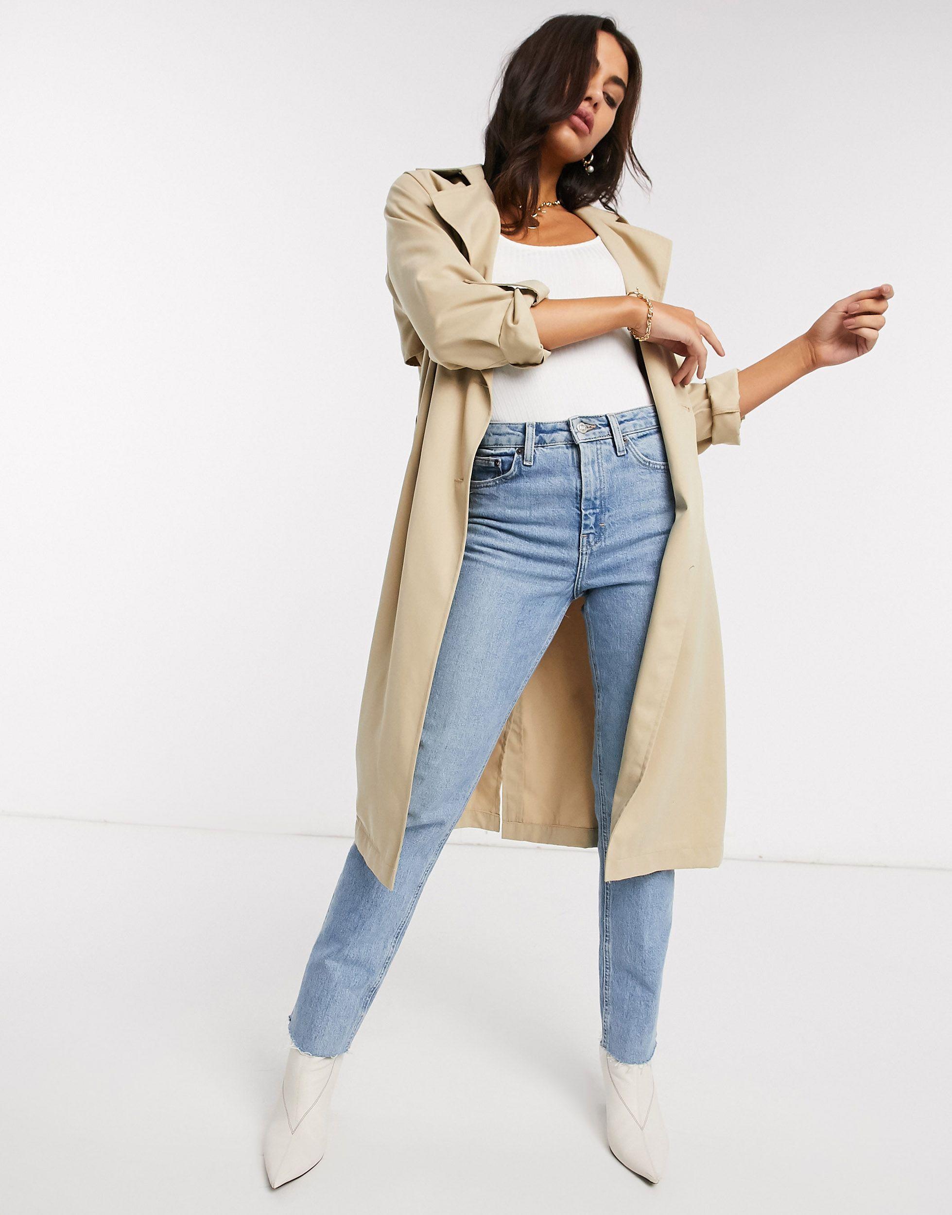 Stradivarius Synthetic Puff Sleeve T 