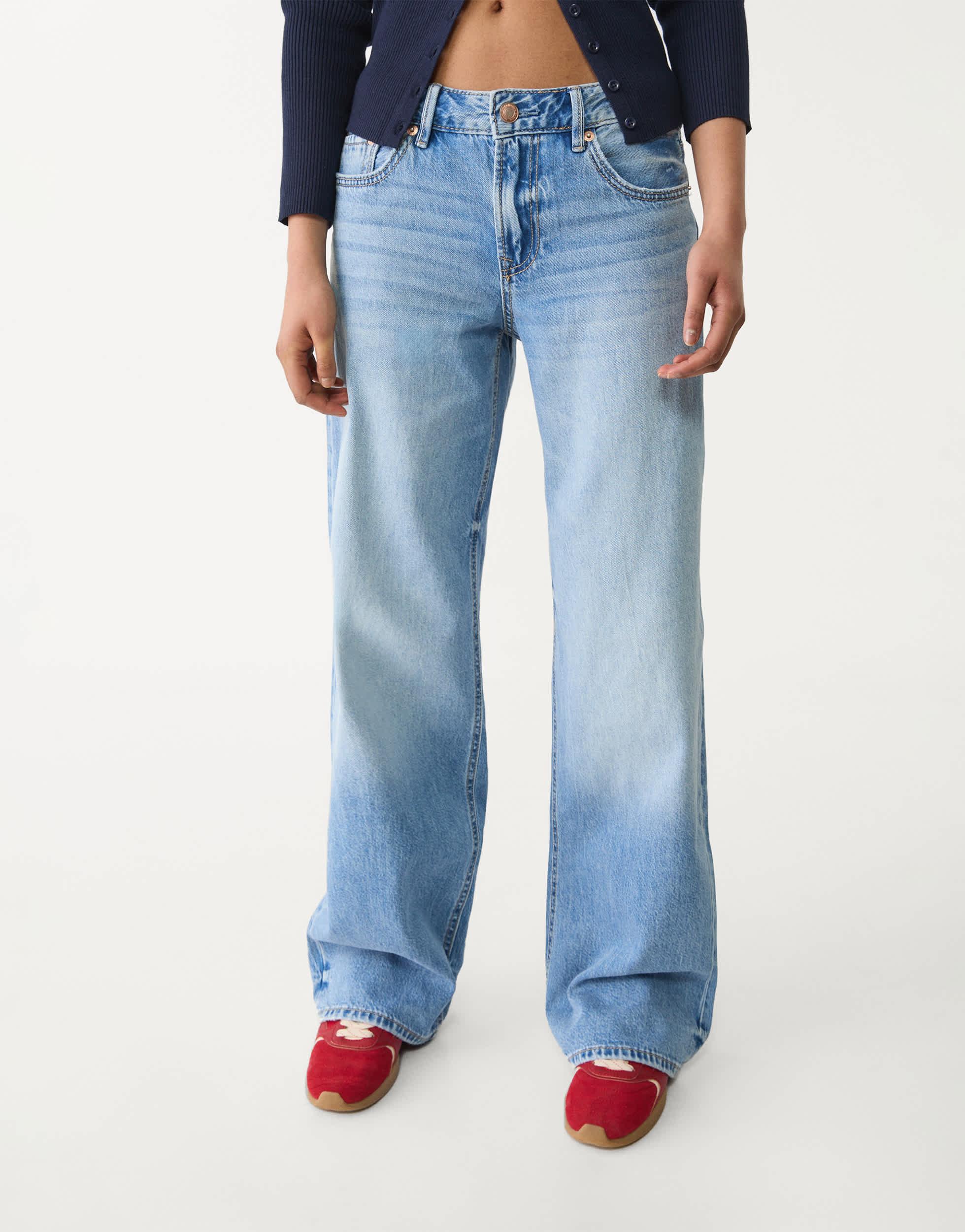 Stradivarius D91 Low Rise Wide Leg Jean in Blue Lyst