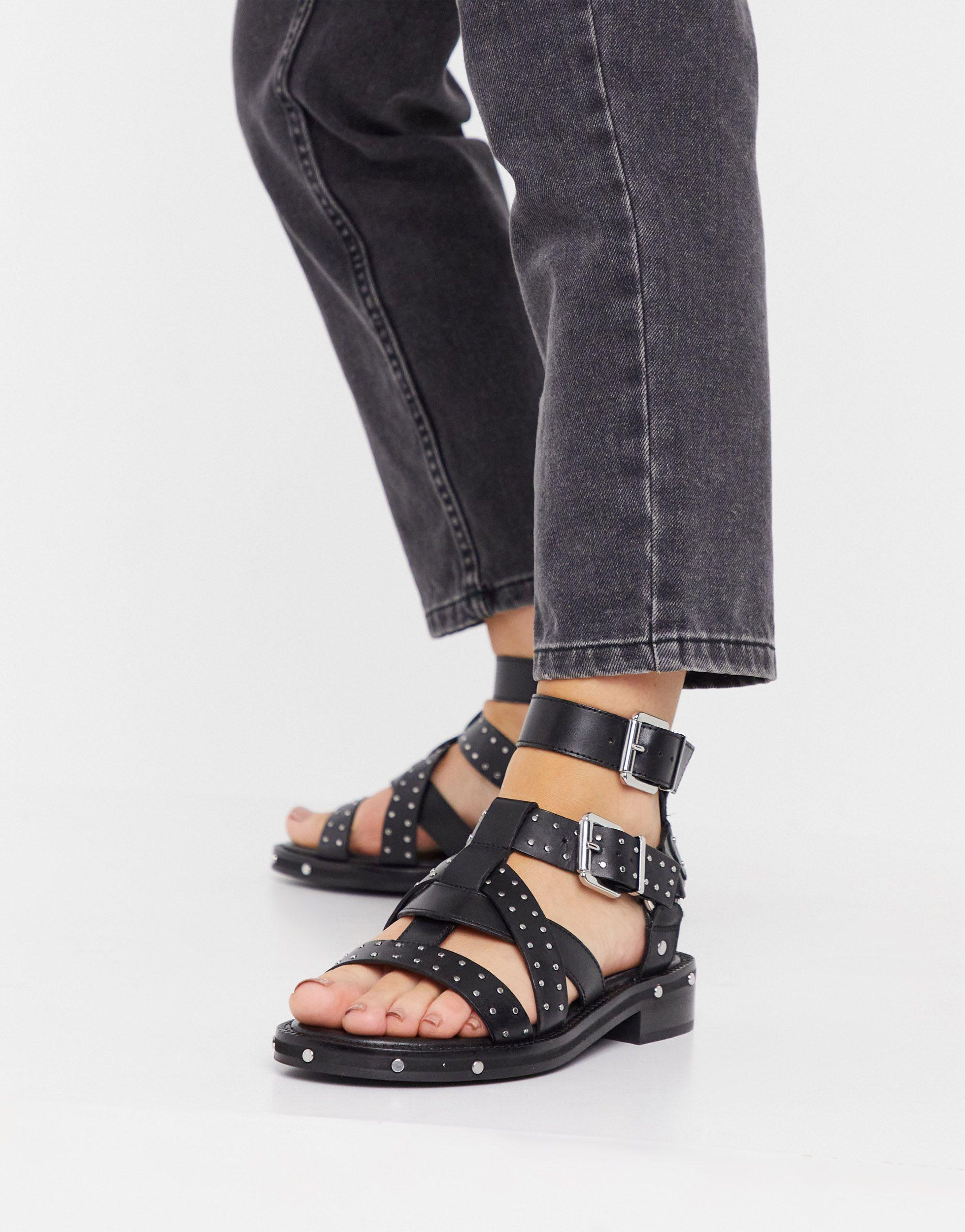 wide chunky sandals
