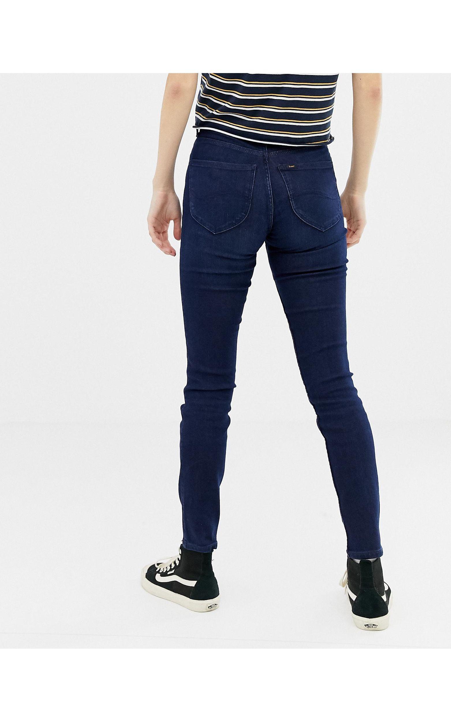 lee scarlett high rise