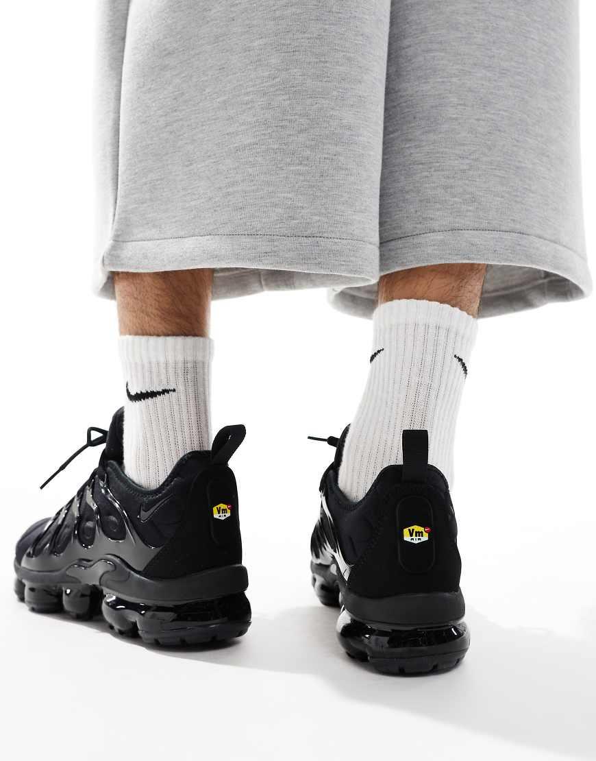 Nike Air Vapormax Plus Trainers in Black for Men Lyst UK