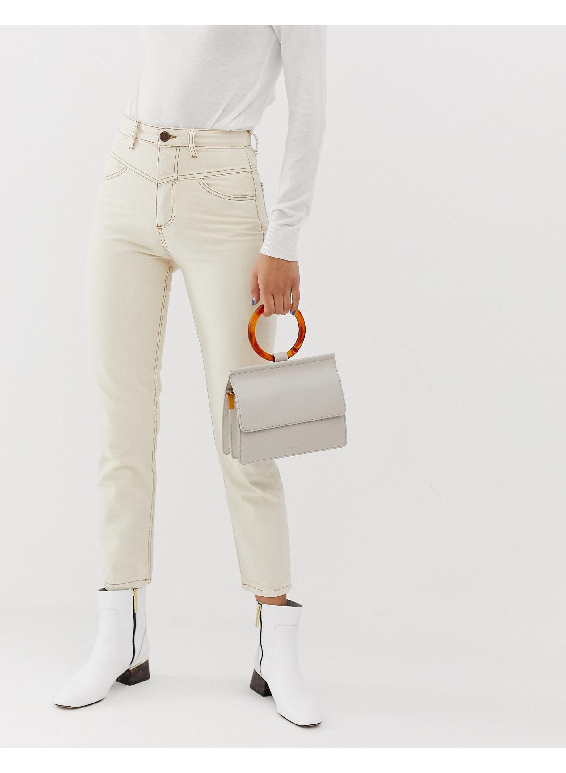 Stradivarius Mom Fit Jean in White | Lyst