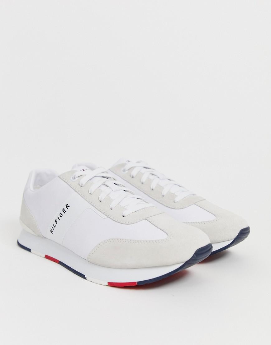 tommy hilfiger material mix lightweight logo trainer in black