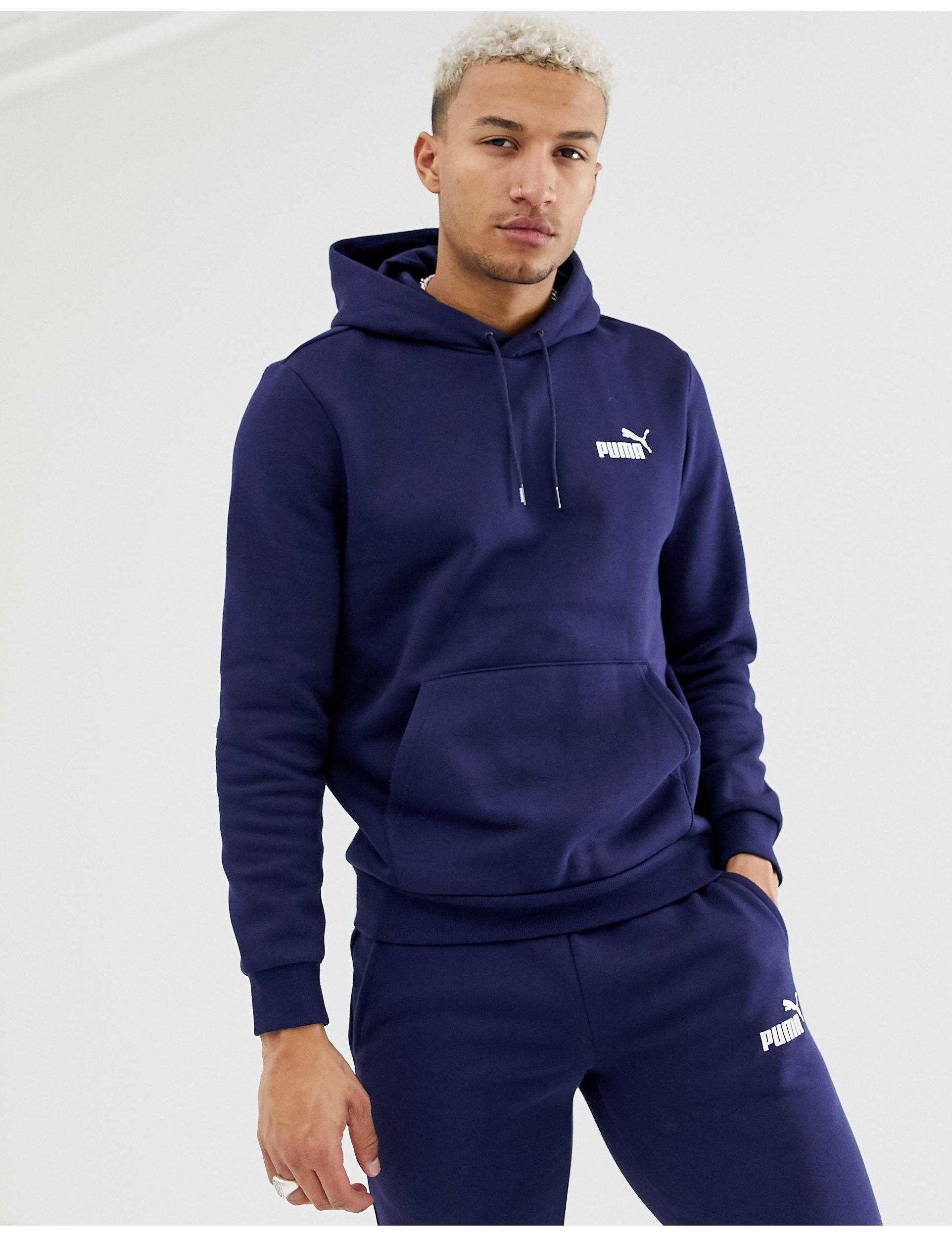 Hoodie With Small Logo in Navy (Blue 
