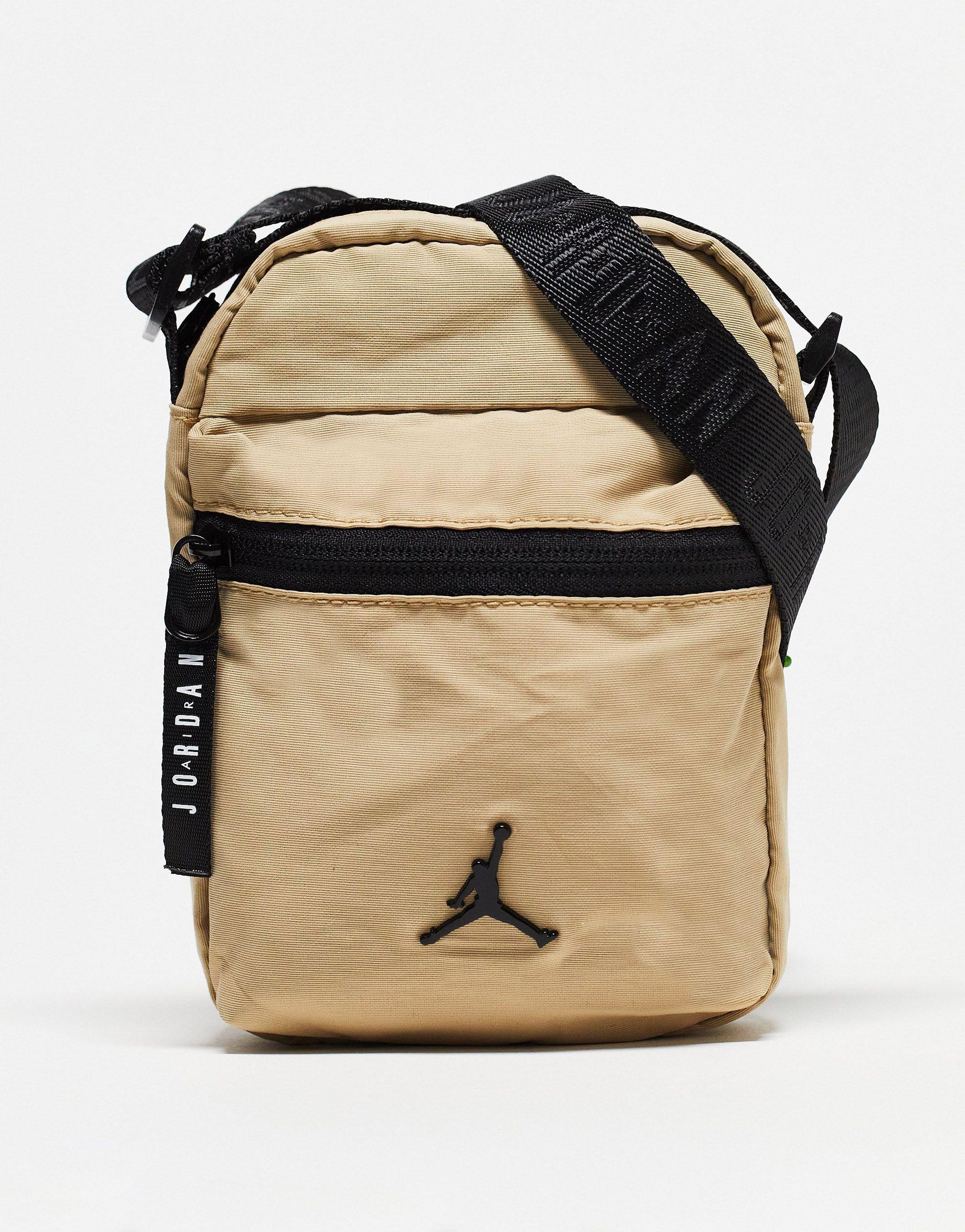 Jordan - airborne - sacoche - beige Nike pour homme en coloris Noir | Lyst