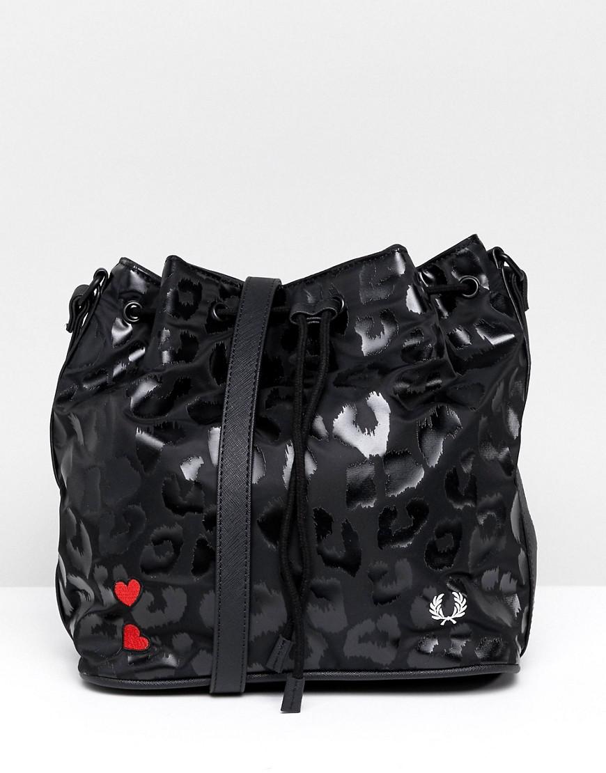 Fred Perry X Amy Winehouse Foundation Leopard Bucket Bag in Black - Lyst