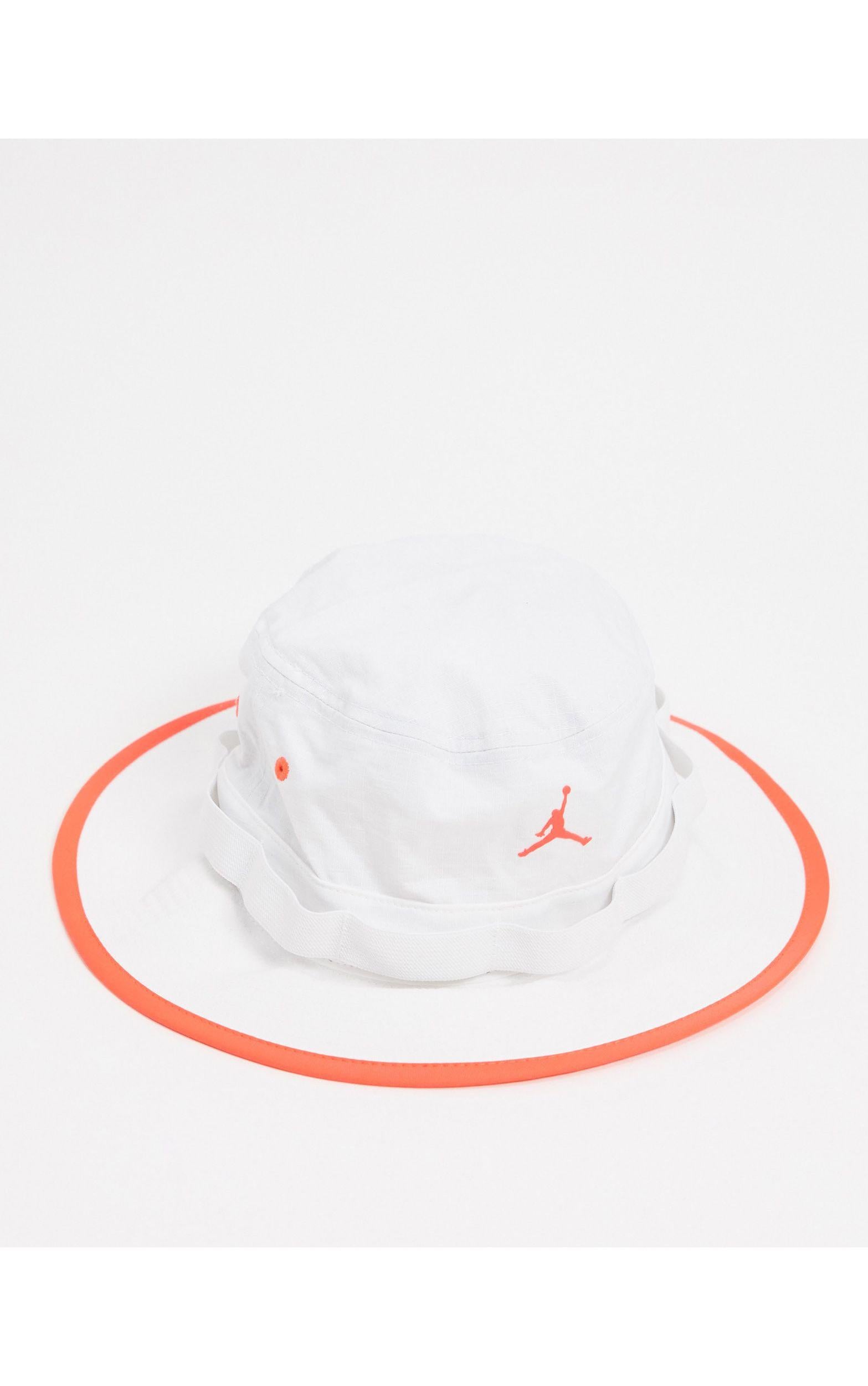 bob avec cordon nike