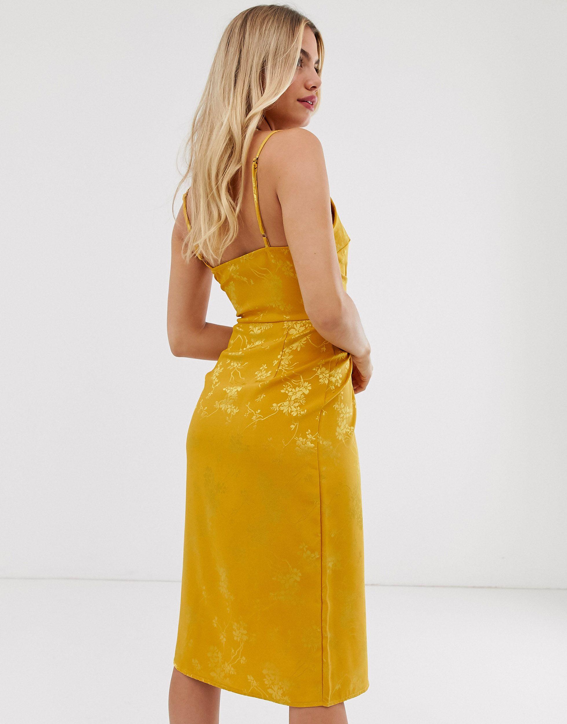 New Look Satin Jacquard Midi Dress In Gold in Yellow | Lyst