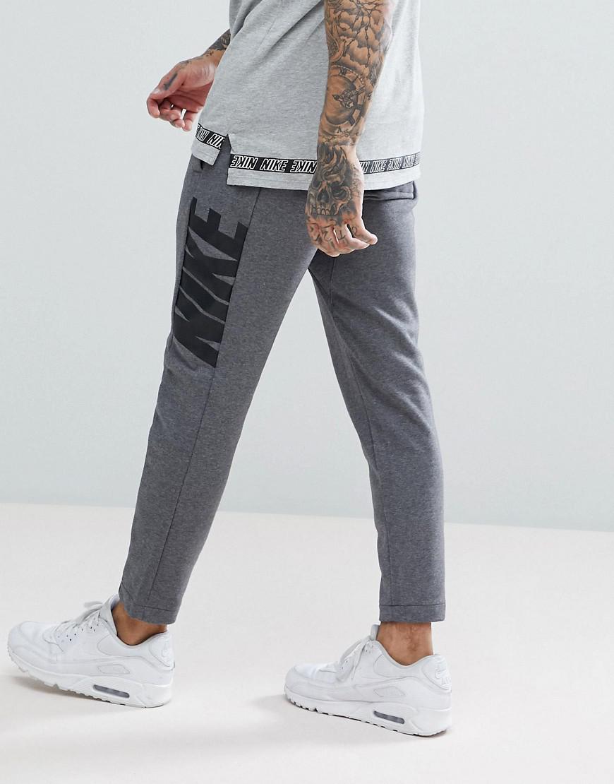 Nike Hybrid Joggers In Tapered Fit In 