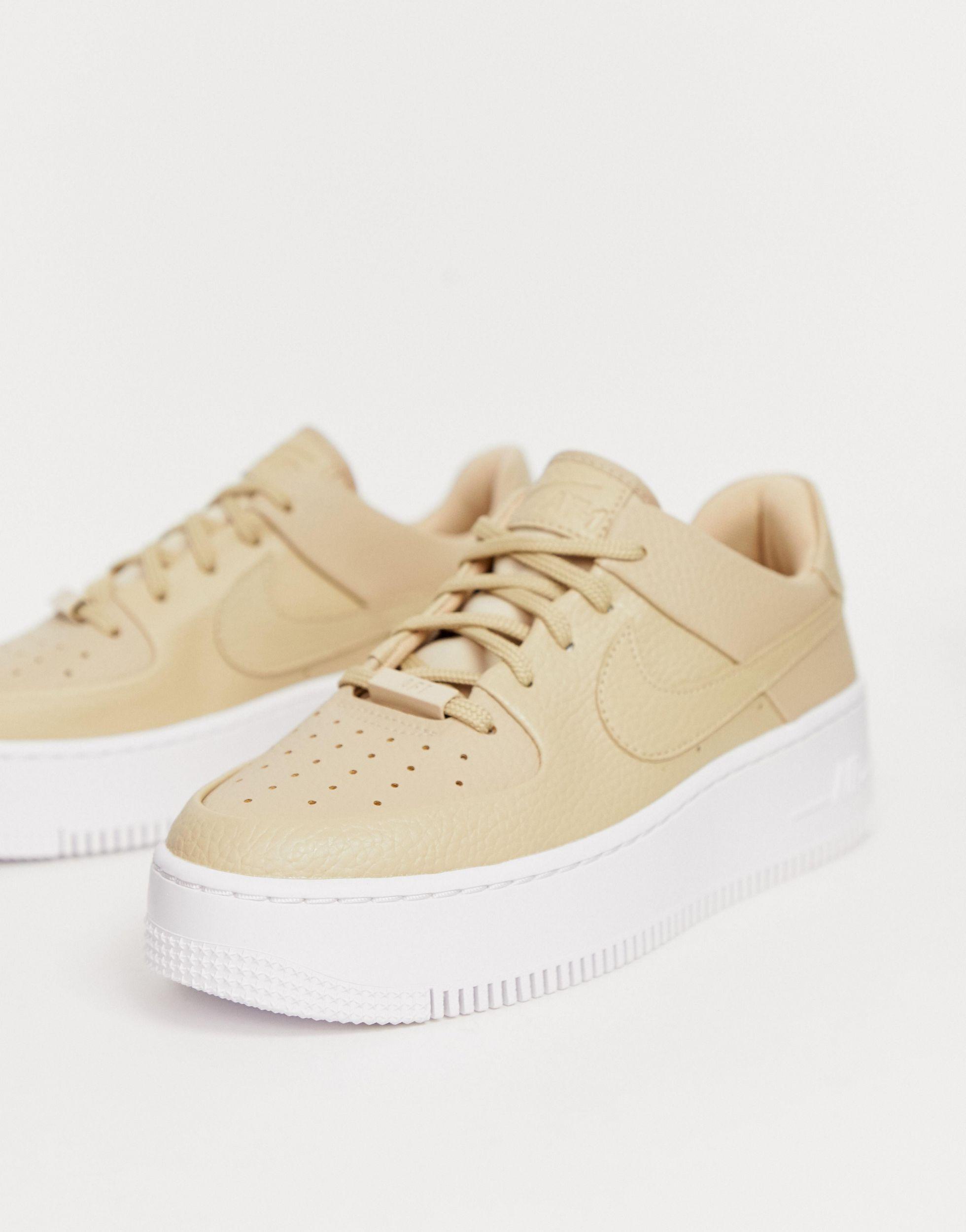 Nike Rubber Air Force 1 Sage Low Trainers in Natural - Lyst