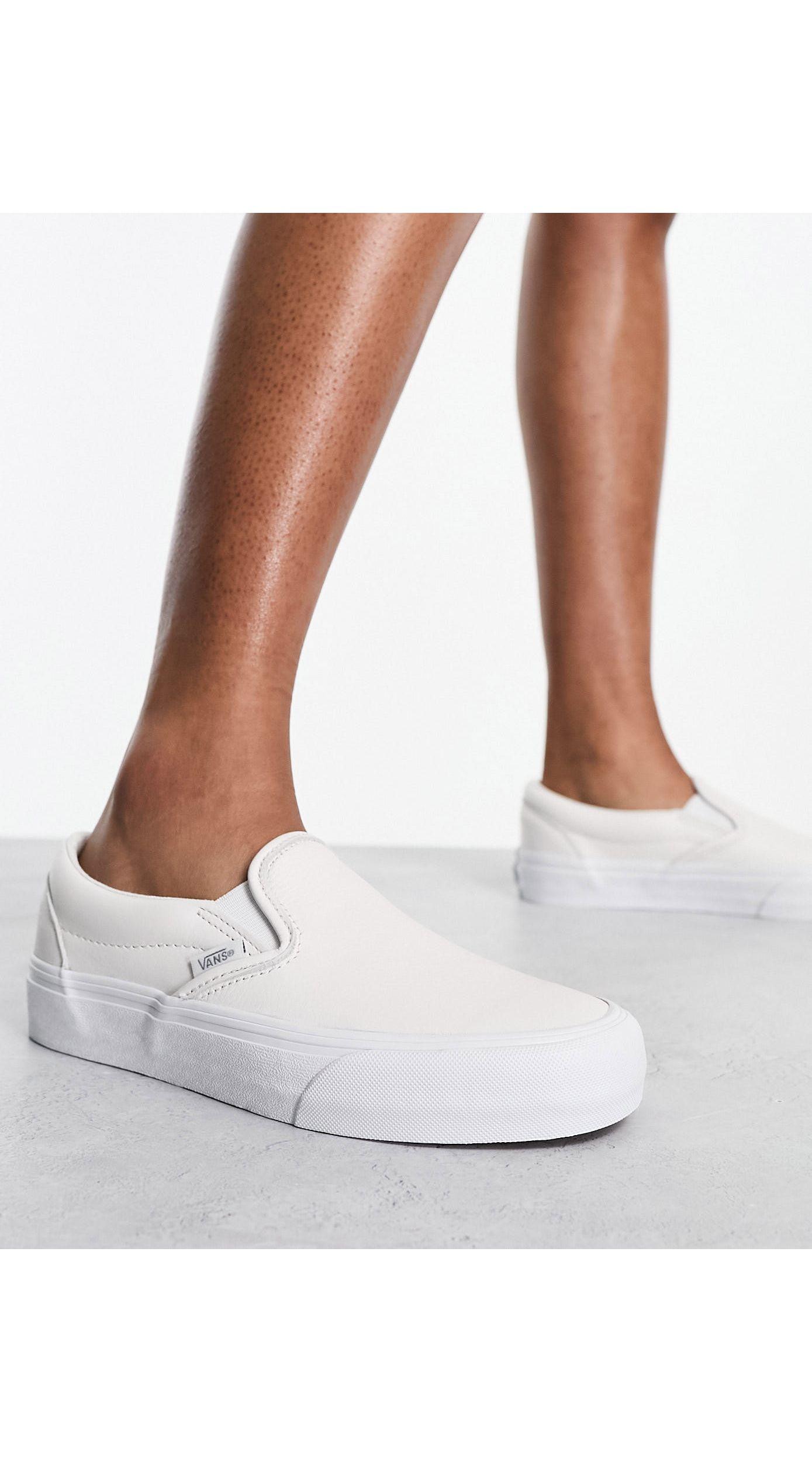 Vans Slip On Vr3 Trainers in White | Lyst