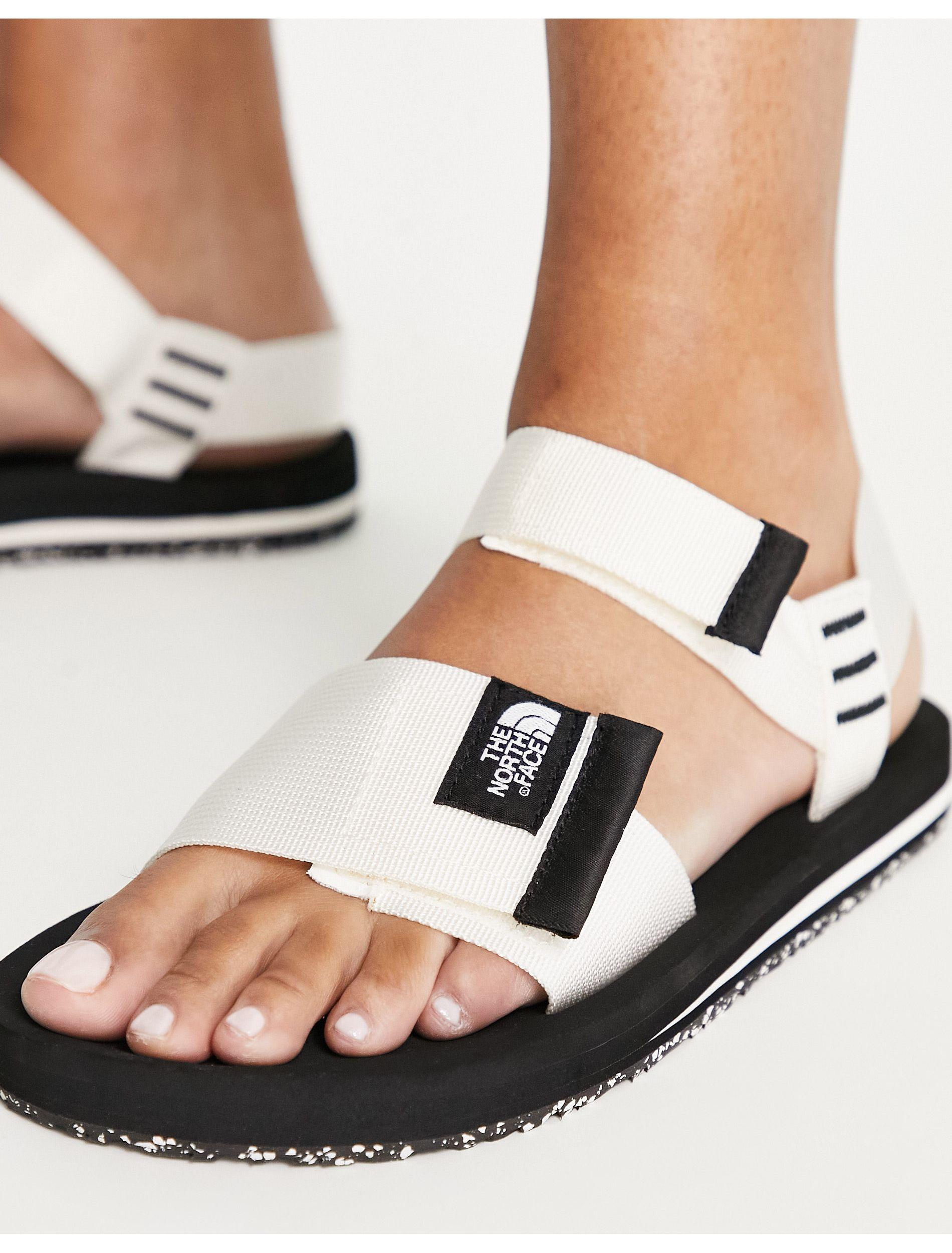 The North Face Skeena Sandal in White | Lyst