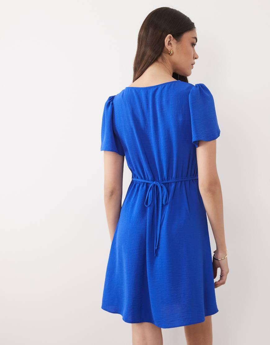 new look dresses blue Blue Vanilla Blue Palm Tree Embroidered Midi Smock Dress