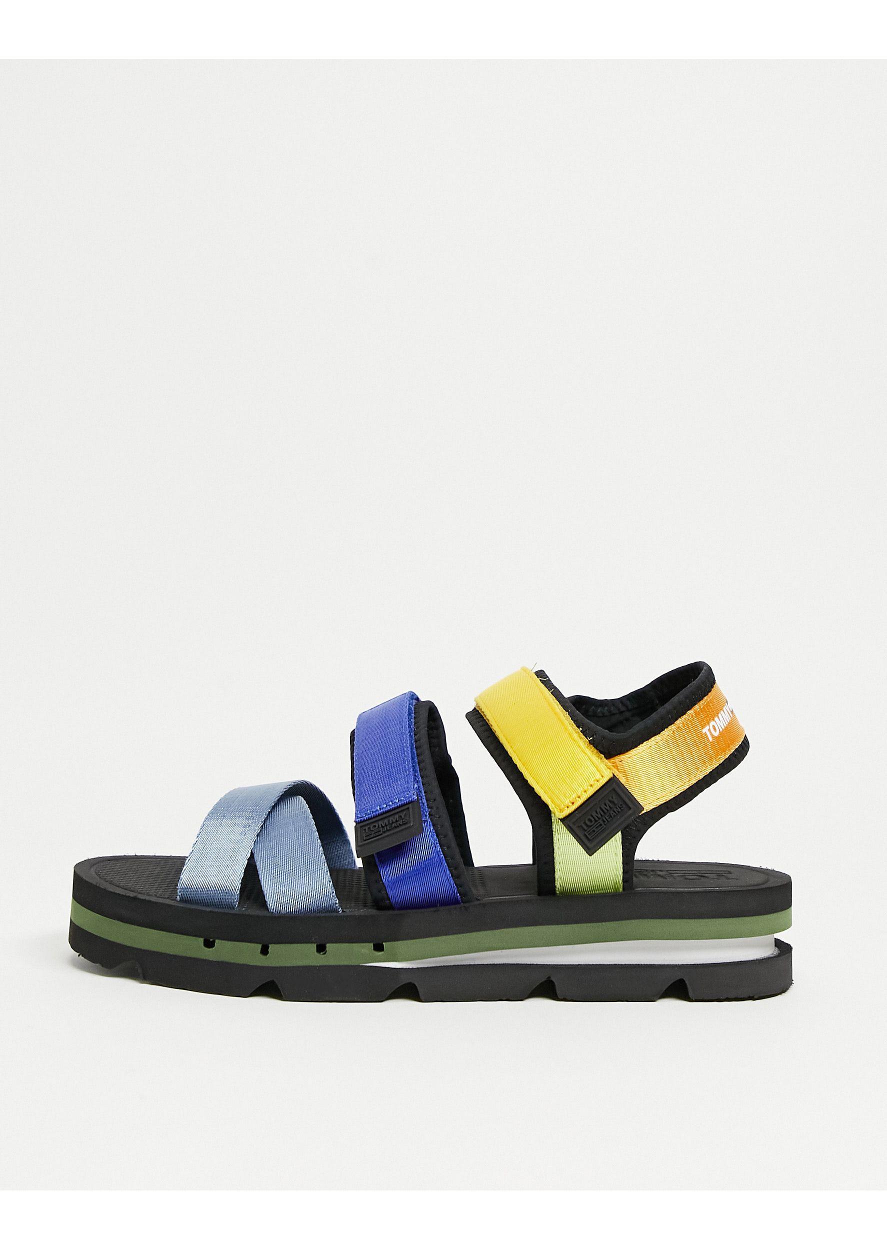Sandalias negras con tiras Tommy Hilfiger de Tejido sintético de color  Negro para hombre | Lyst