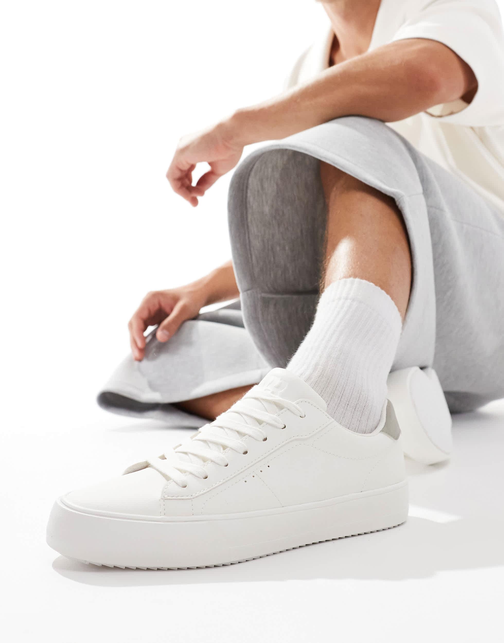Pull Bear Low top sneakers for Men Online Sale up to 29 off Lyst Canada