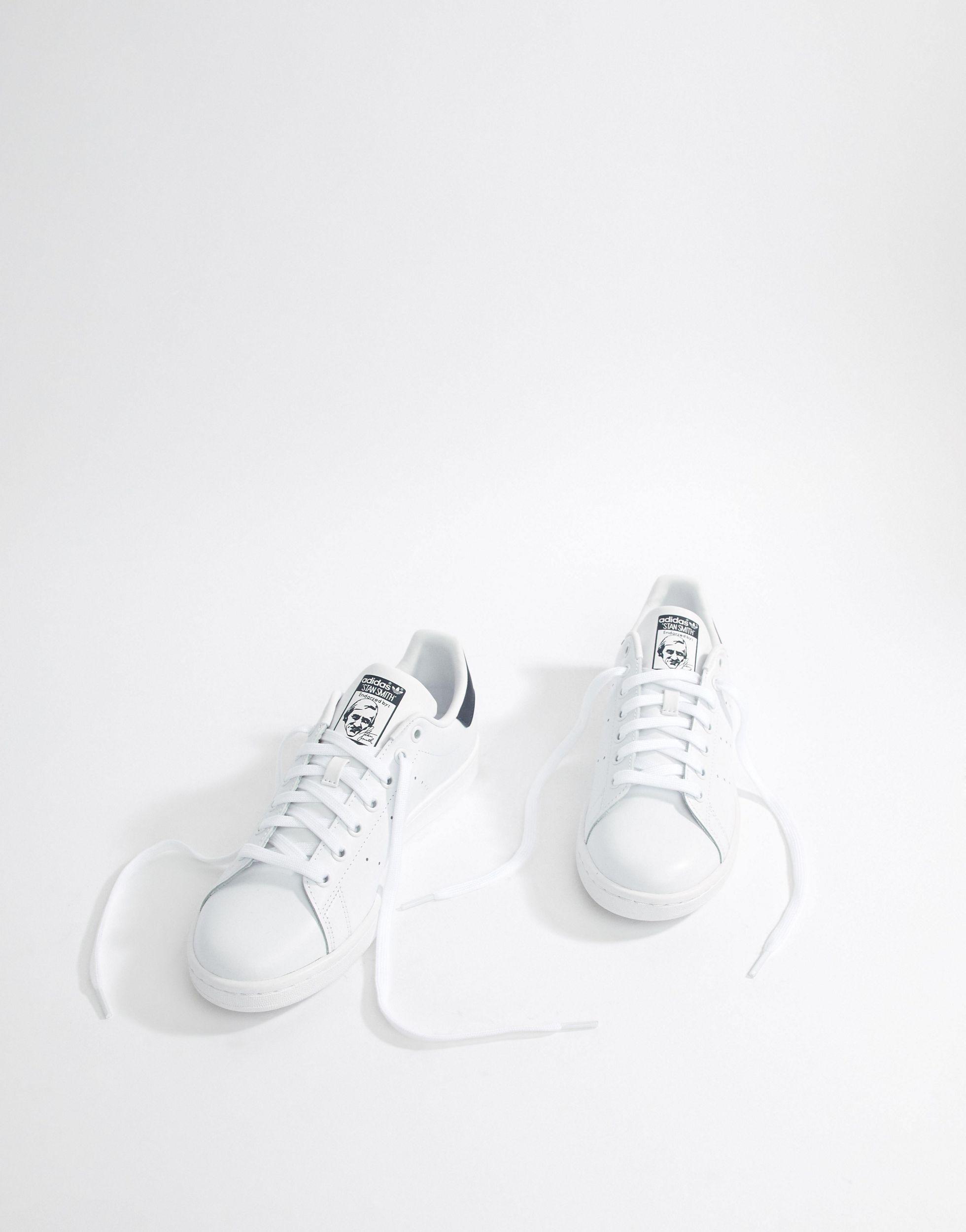 adidas originals stan smith leather sneakers in white m20325