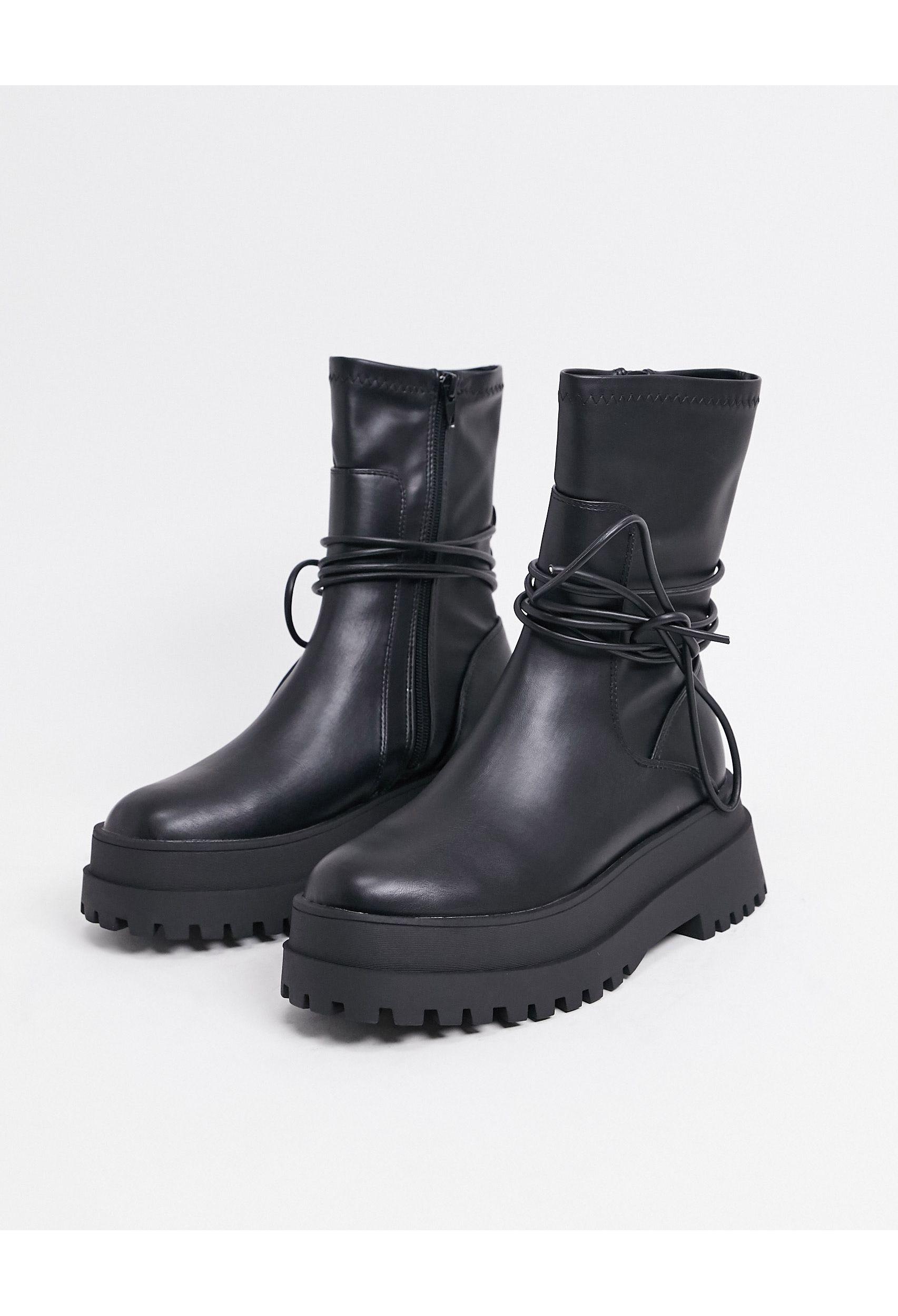 Public Desire Finale Chunky Flat Ankle Boots With Tie in Black | Lyst
