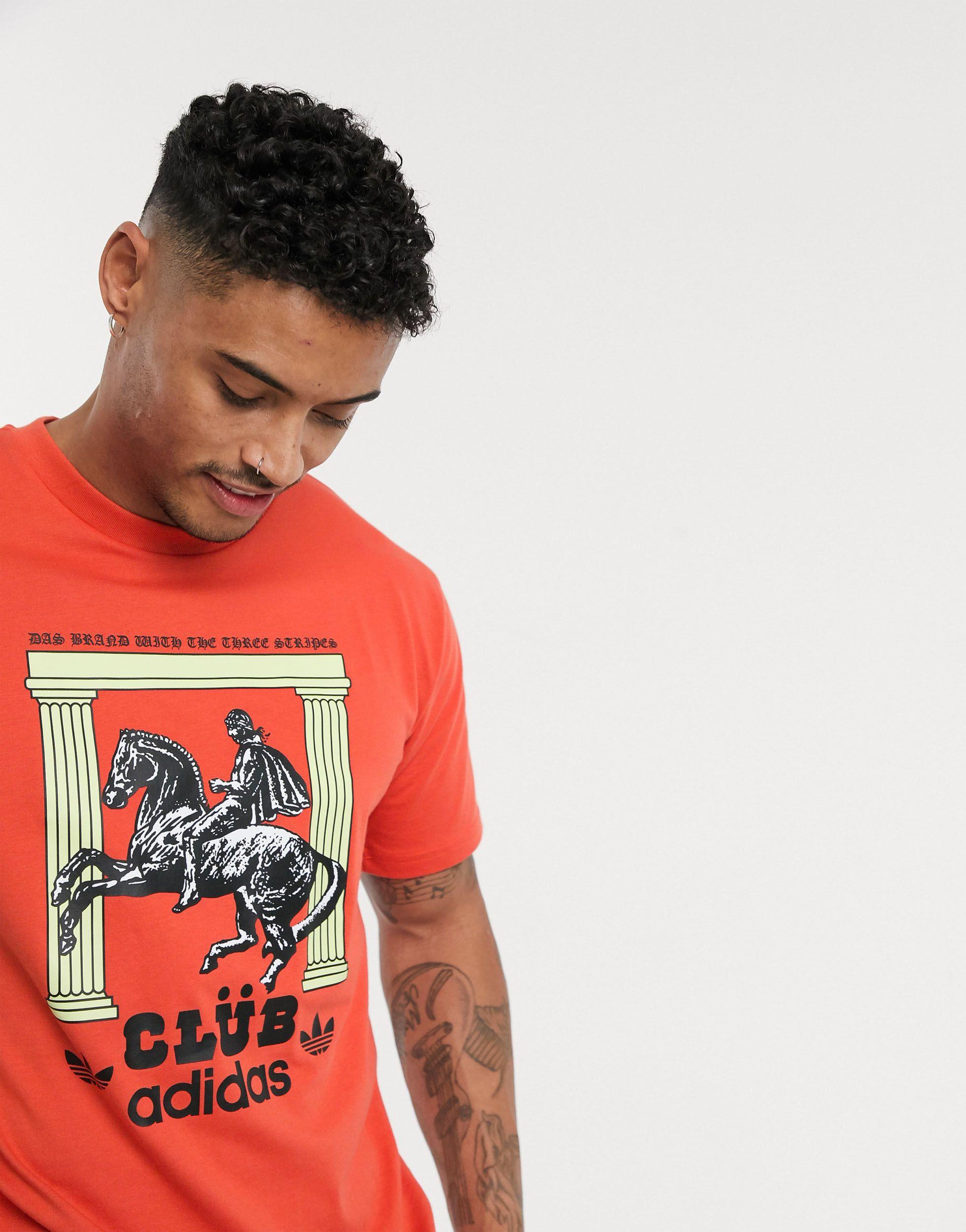 Club Pillar Logo T-shirt 