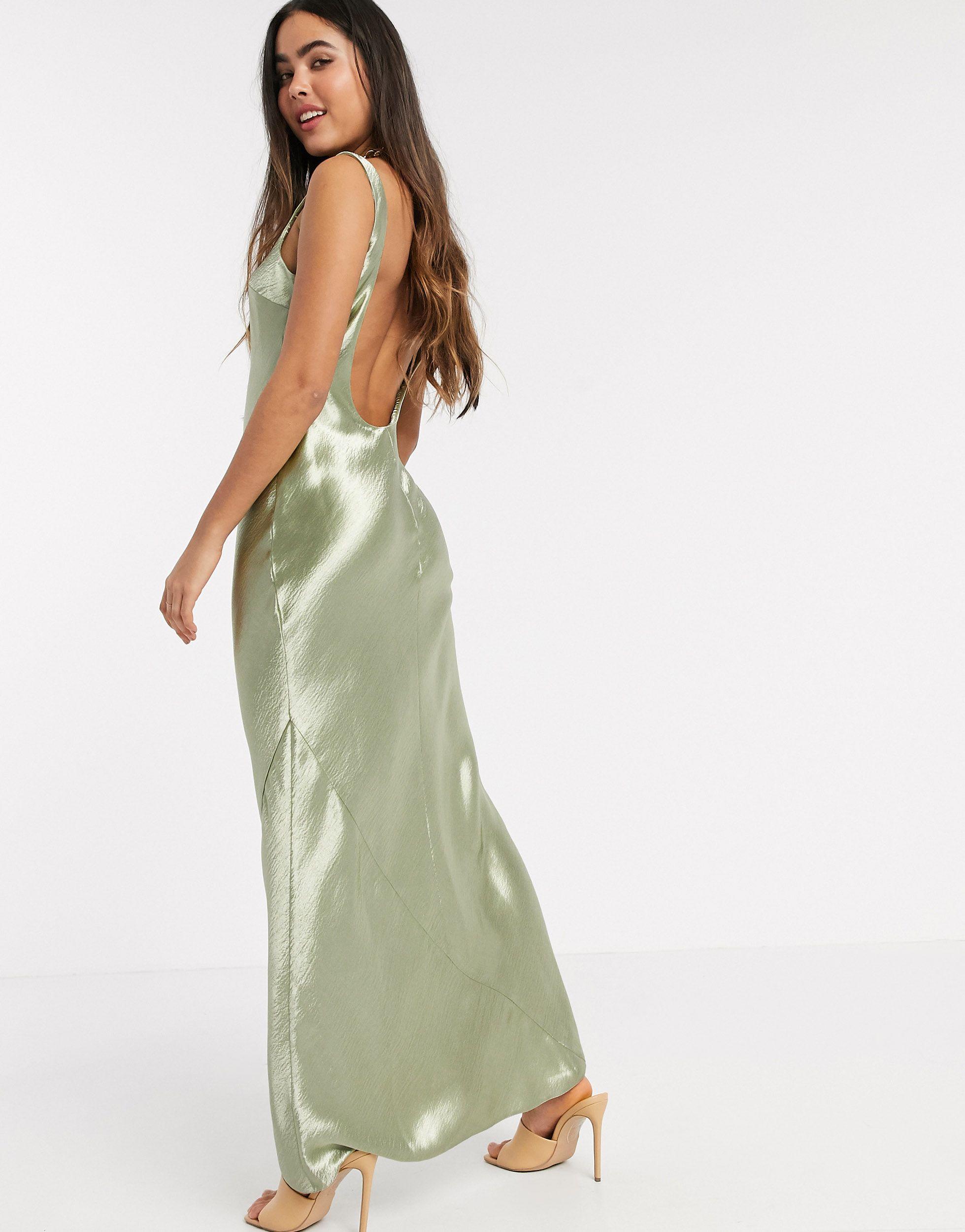 Robe longue en satin coupée en biais avec décolleté dos kaki