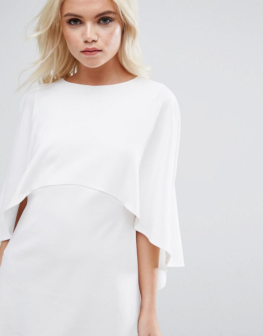 robe avec cape courte