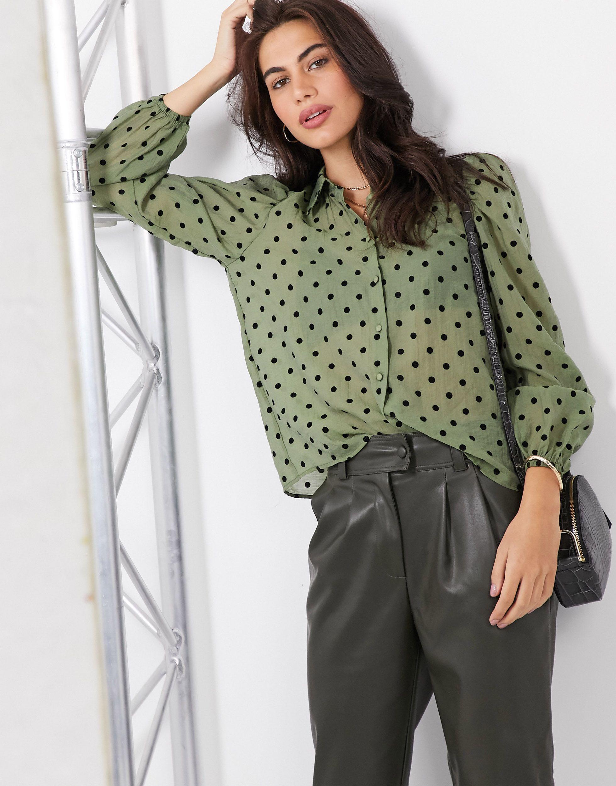 Magliette Stradivarius: Acquista fino al −68% | Stylight