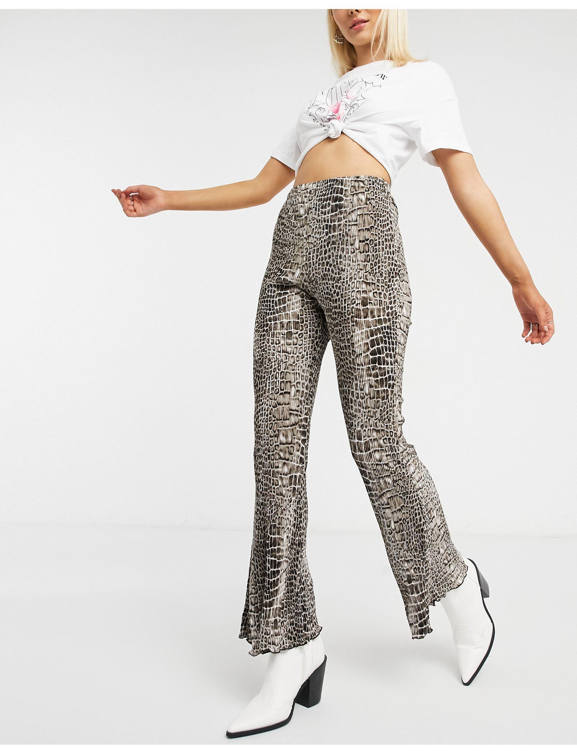 TOPSHOP Plisse Flared Trousers | Lyst