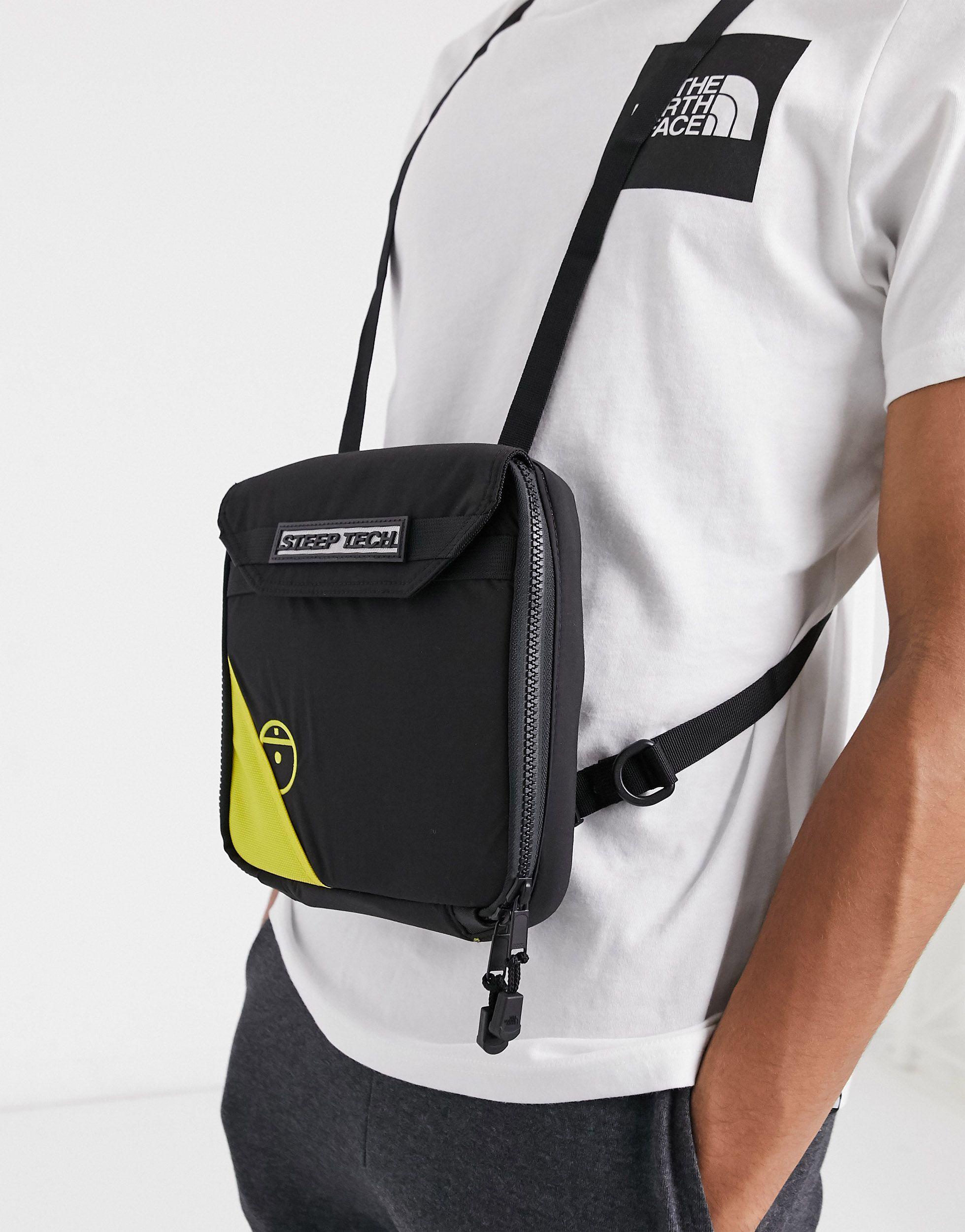 The North Face Steep Tech e Brusttasche in Schwarz fur Herren Lyst DE