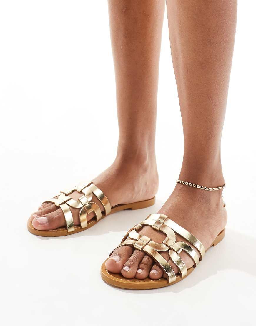 Sandalias Doradas Planas Con Diseno Enrejado De de Mango de color Metalico Lyst