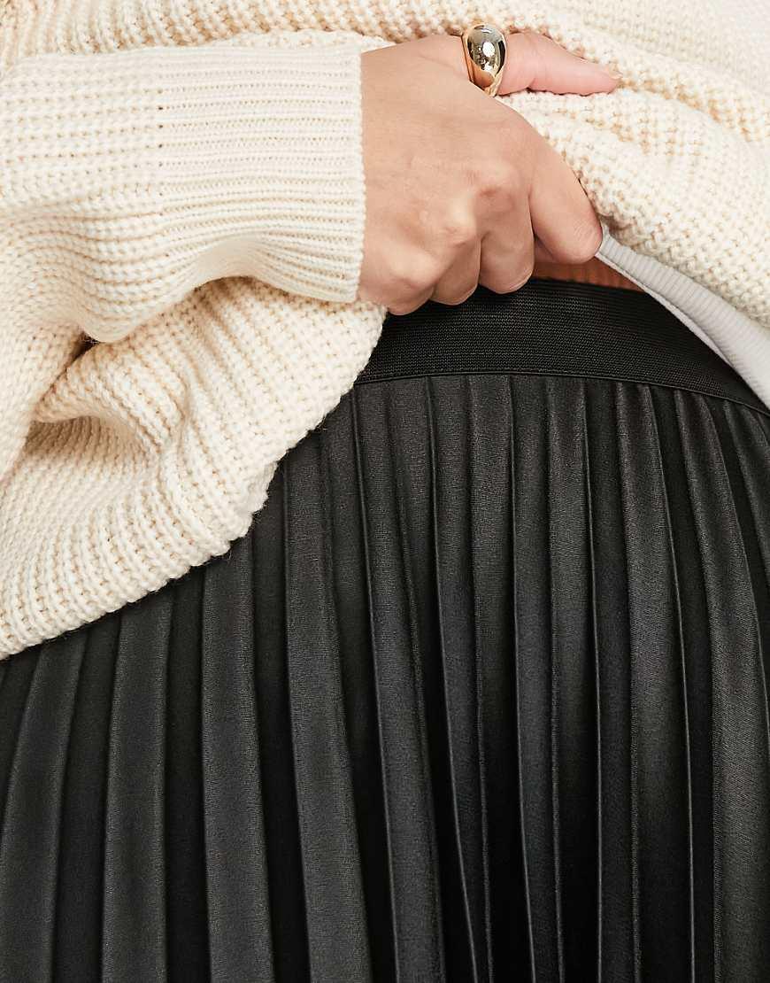 Closet London Maternity Pleated Midi Skirt in Black Lyst UK