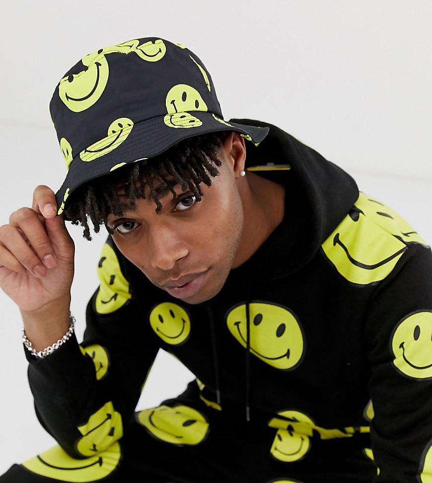 Smiley Bucket Hat in Black for Men 