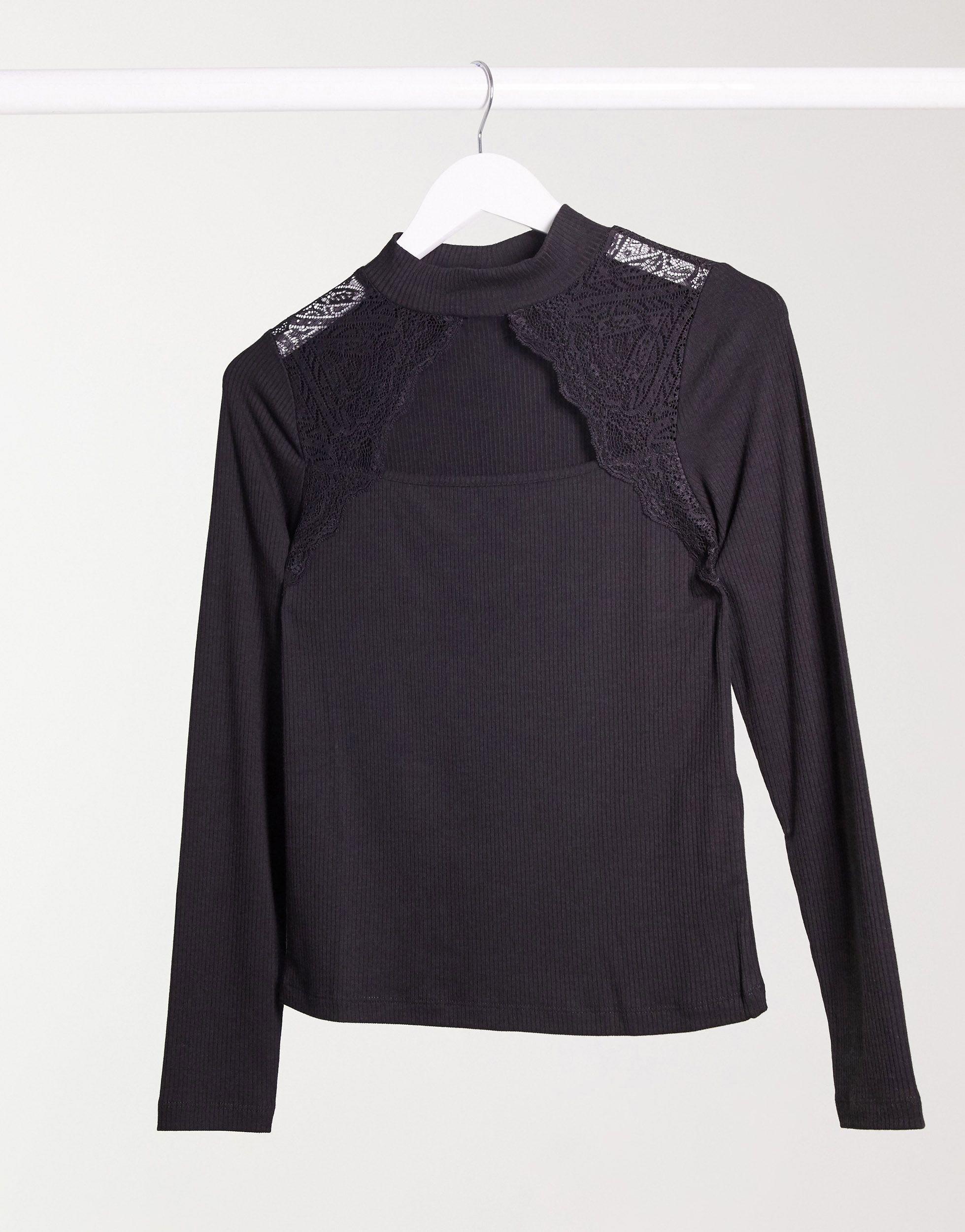 Moda Ribbed Top With Cut Out And High Neck, Plain Pattern in Black - Lyst