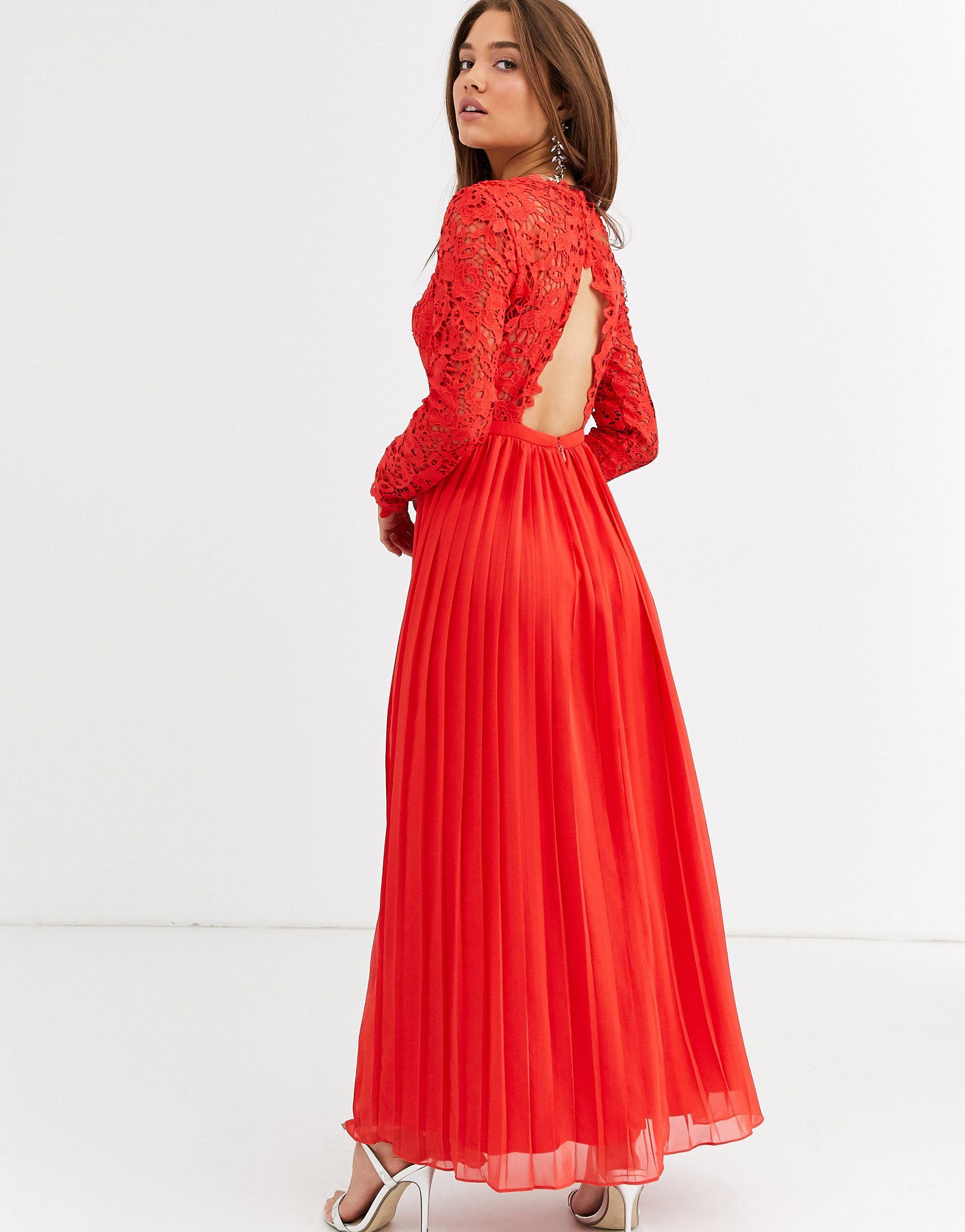 chi chi london scallop plunge maxi prom dress
