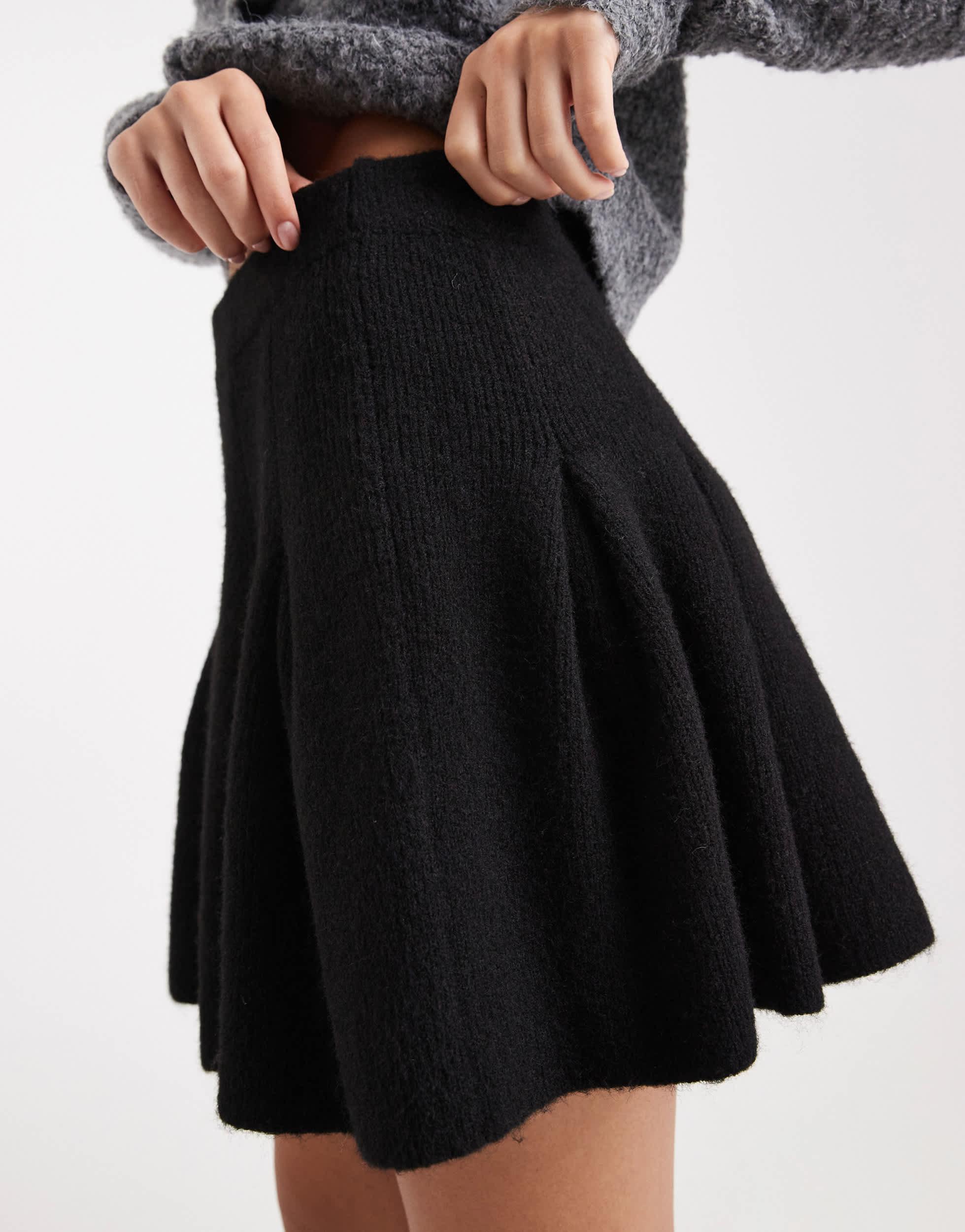 Jupe Portefeuille Miss Selfridge – Noire à Pois – Taille 14 – Longueur Genou
