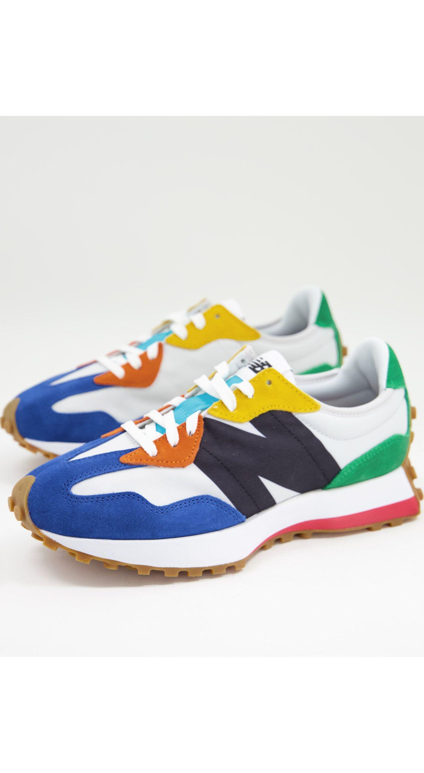 New Balance 327 Sneakers in White for Men | Lyst