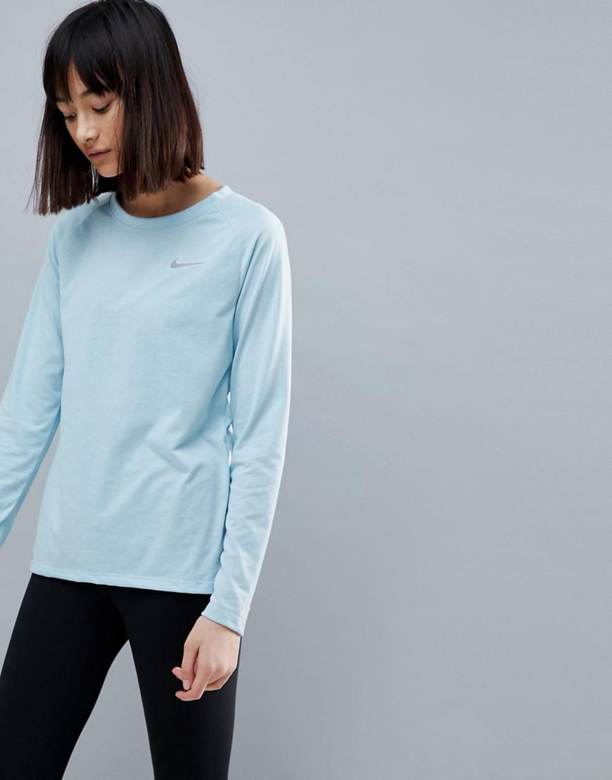 nike breathe tailwind long sleeve