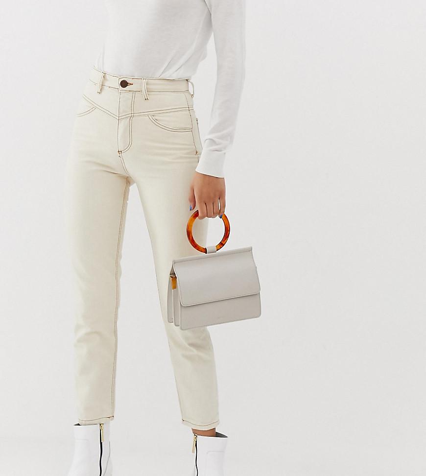 Stradivarius Denim Mom Fit Jean in 