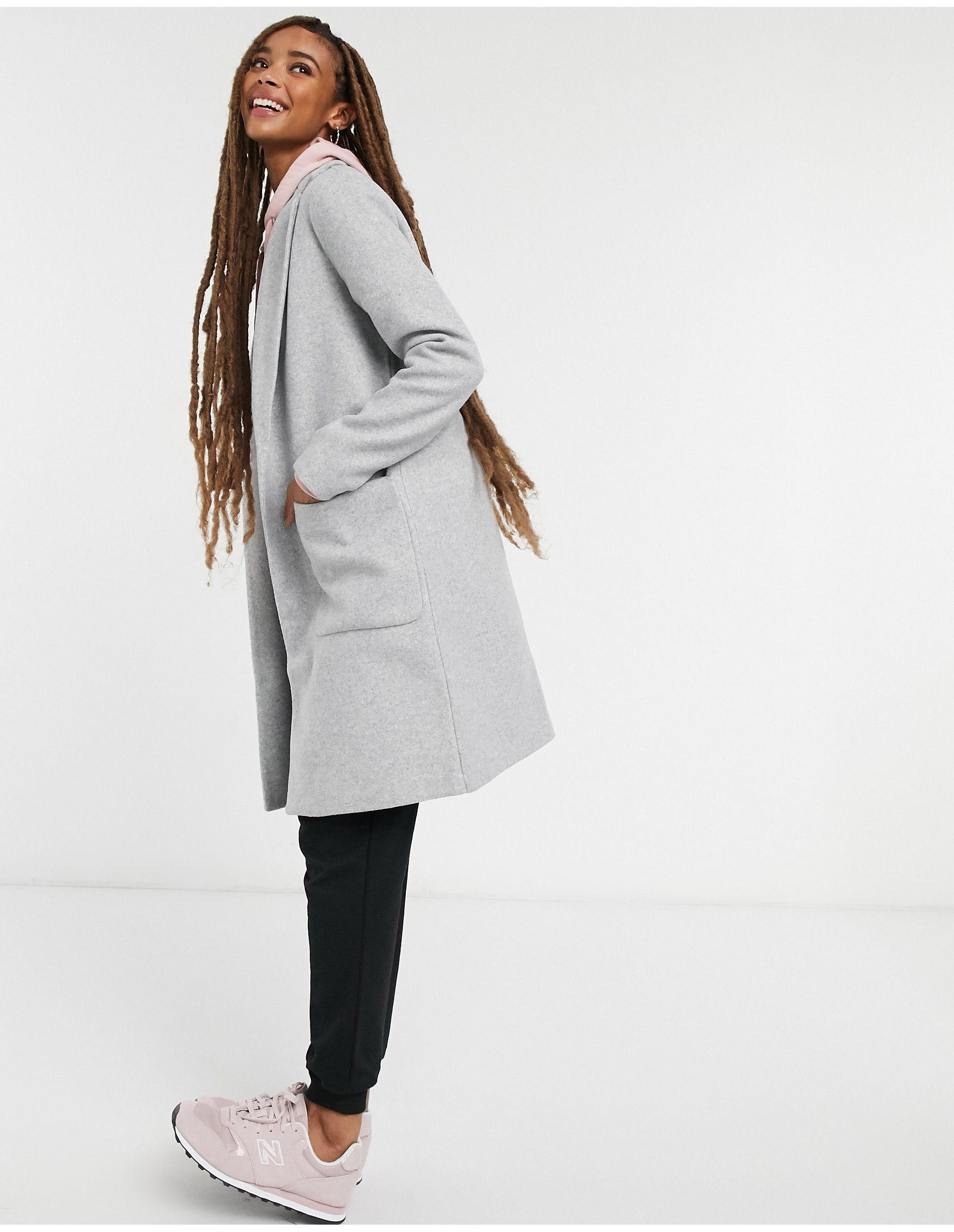 pull and bear grey coat